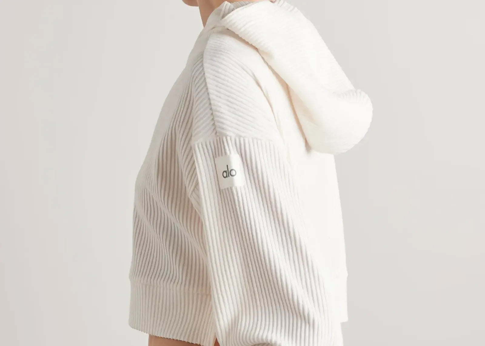 Alo Yoga Muse Cropped Hoodie Ivory - My Suti