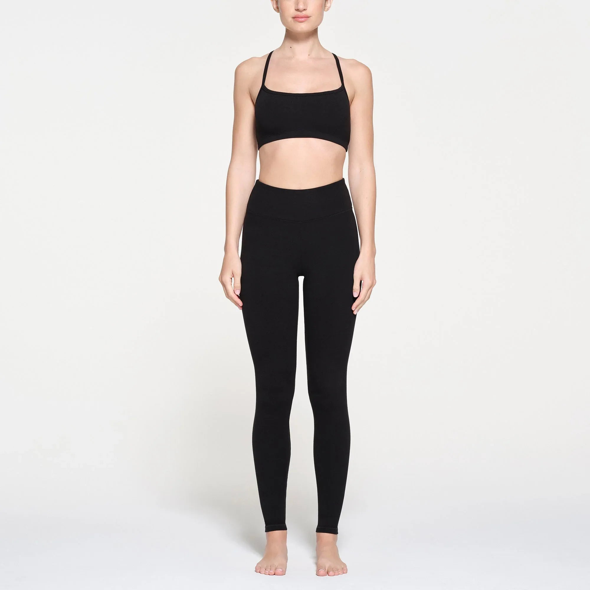 SKIMS OUTDOOR HIGH-WAISTED BANDED LEGGING | ONYX - TAYT - My Suti