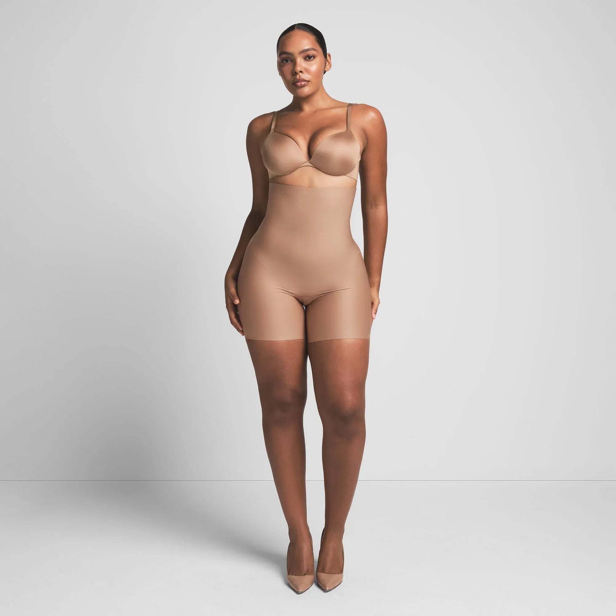 SKIMS BODY CORE SCULPT HIGH-WAISTED SHORT | SIENNA - KıSA ŞORT - My Suti