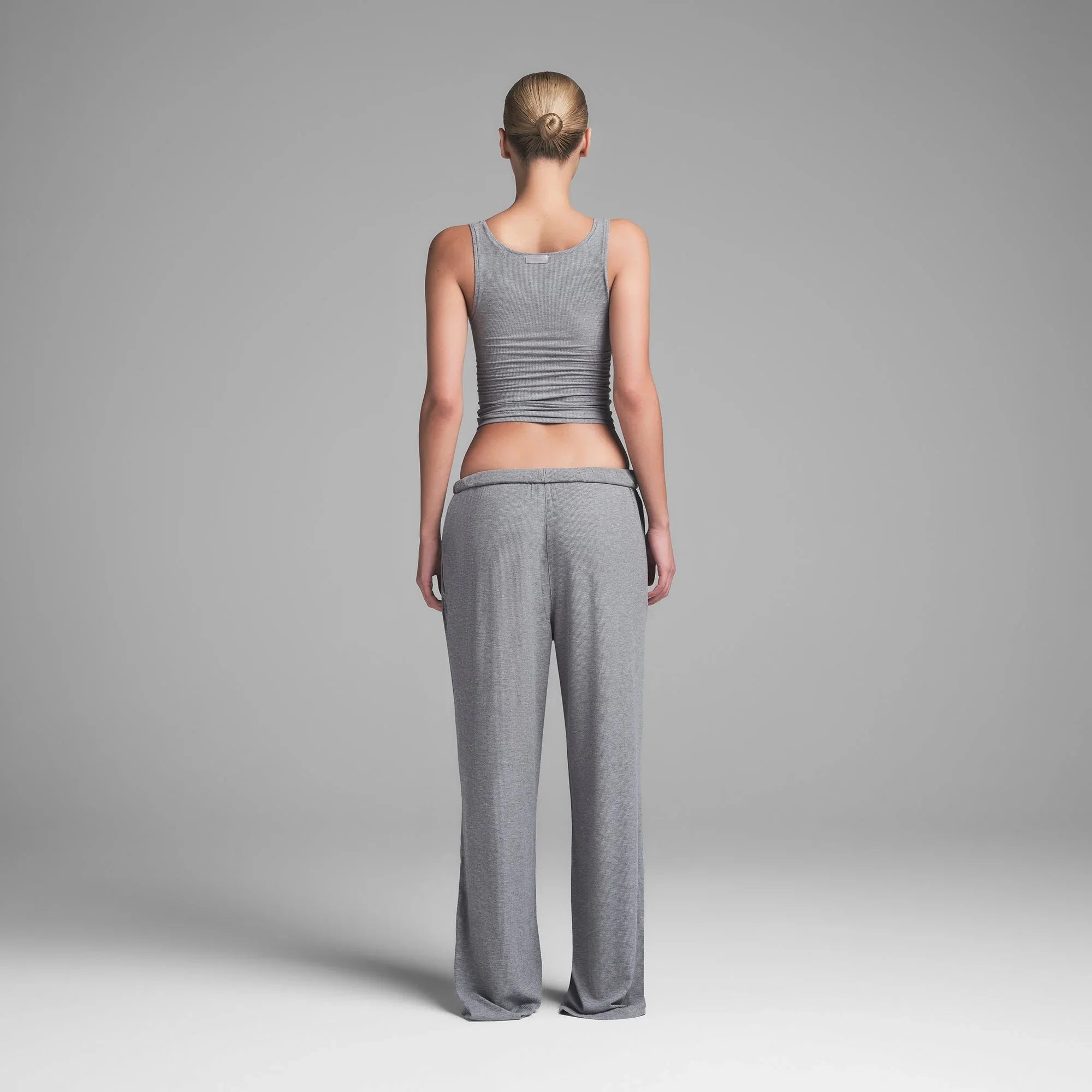 SKIMS SOFT LOUNGE LOOSE PANT | HEATHER GREY - PANTOLON - My Suti