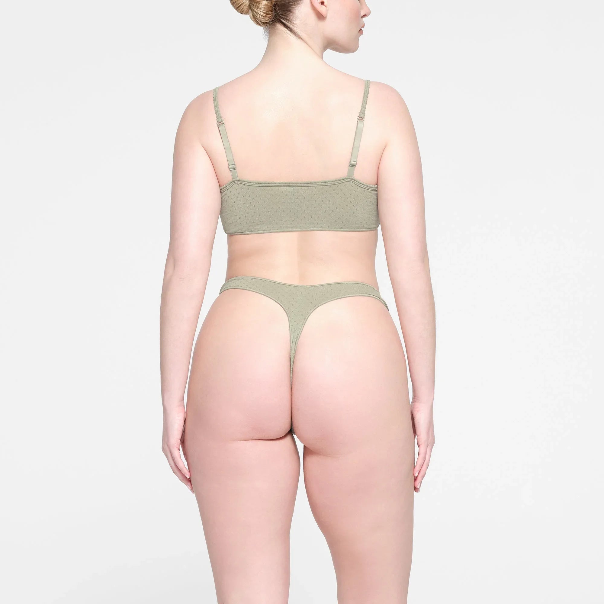 SKIMS MICRO POINTELLE SCOOP BRALETTE | TALC - SÜTYEN - My Suti