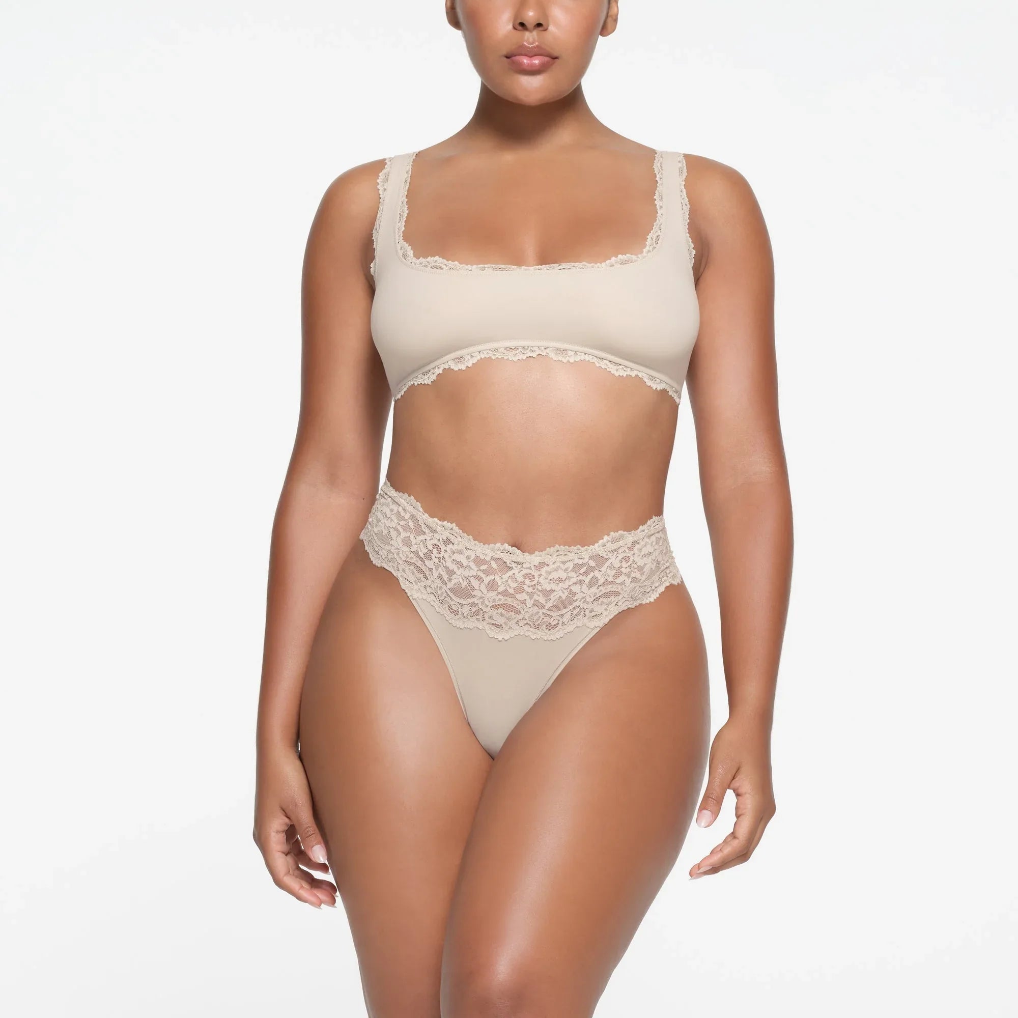 SKIMS FITS EVERYBODY LACE SQUARE NECK BRALETTE | STONE - SÜTYEN - My Suti