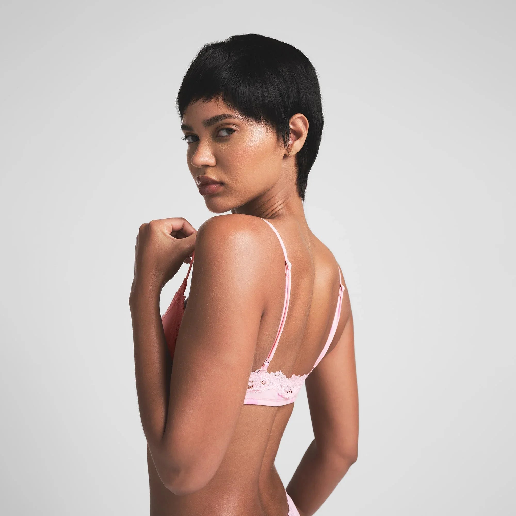 SKIMS FITS EVERYBODY LACE SCOOP BRALETTE 2-PACK | FLAMINGO AND HEART BREAKER - SÜTYEN - My Suti