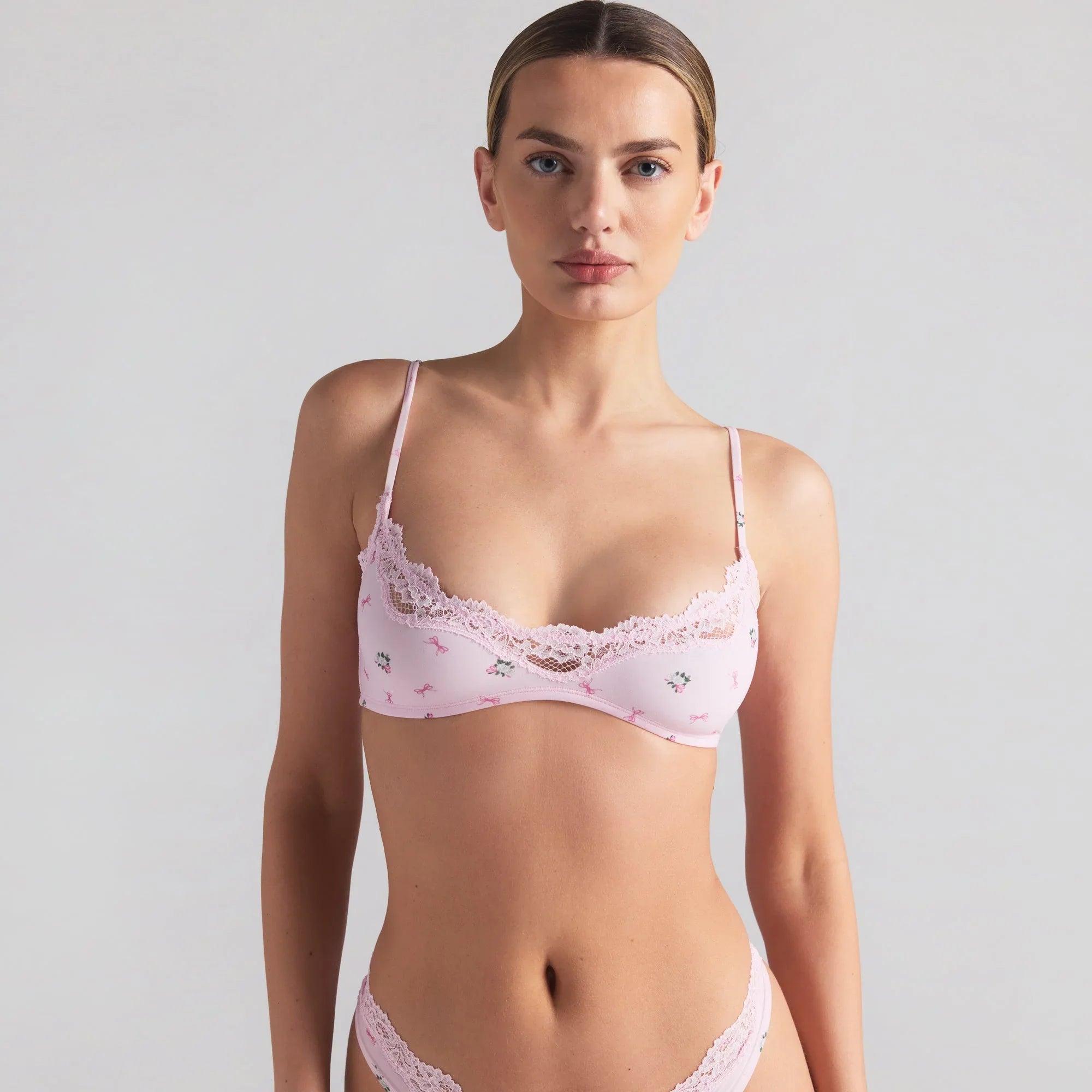 SKIMS FITS EVERYBODY LACE SCOOP BRALETTE 2-PACK | MARBLE AND FLORAL BOW PRINT - SÜTYEN - My Suti