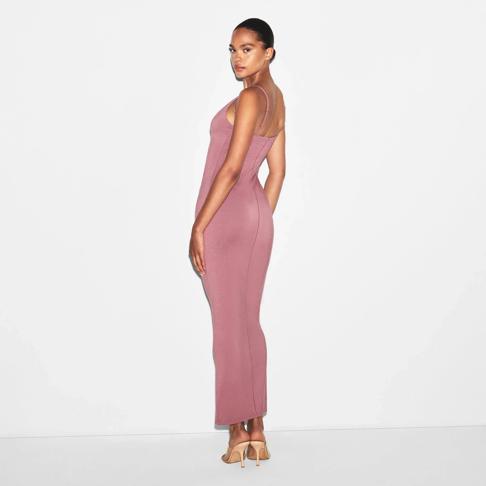 SKIMS SMOOTH LAYERS SCOOP NECK LONG DRESS | REDWOOD - ELBİSE - My Suti