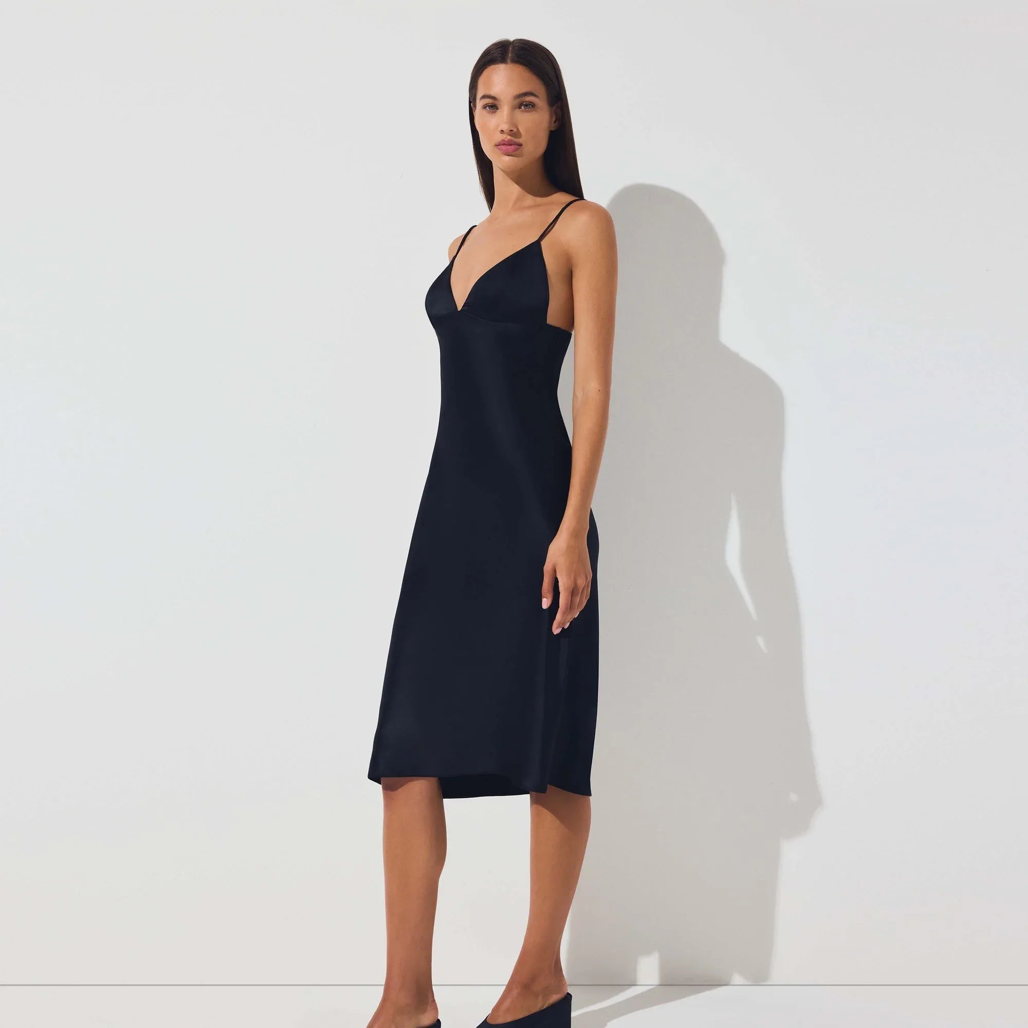 SKIMS SILK MIDI DRESS | ONYX - ELBİSE - My Suti