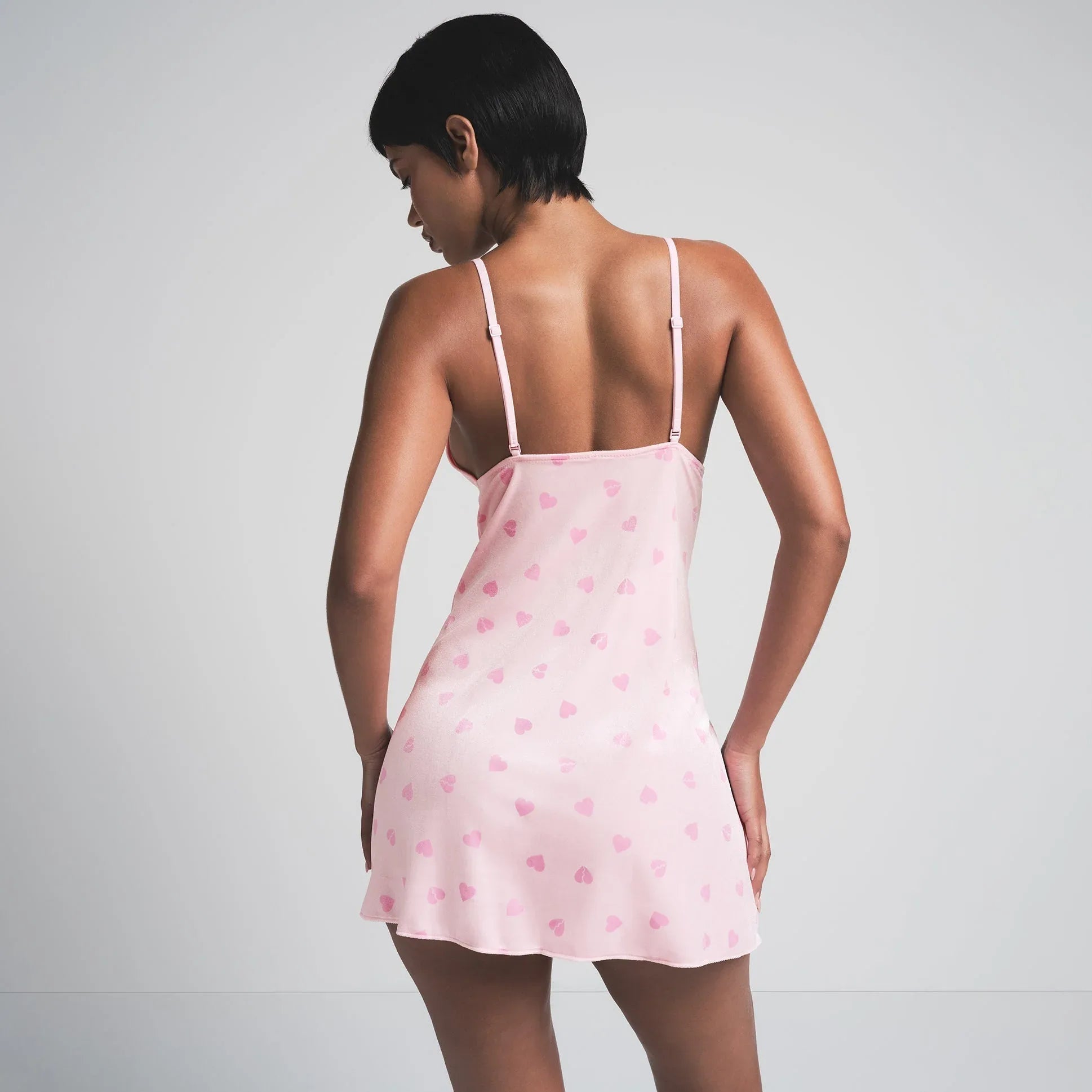 SKIMS VELVET LACE SLIP DRESS | CHERRY BLOSSOM HEART BREAKER - ELBİSE - My Suti