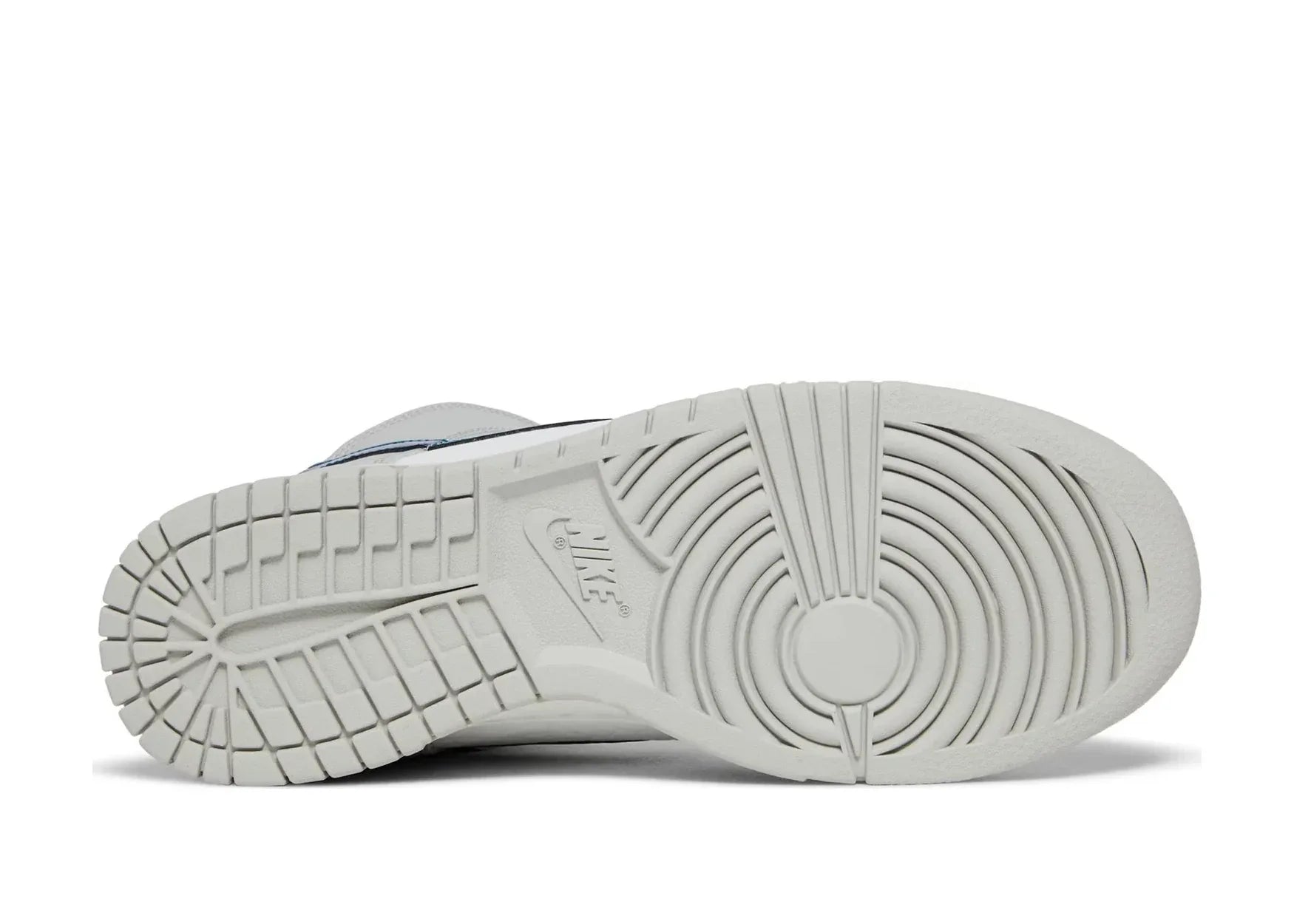 Nike Dunk High FLS (W) - My Suti