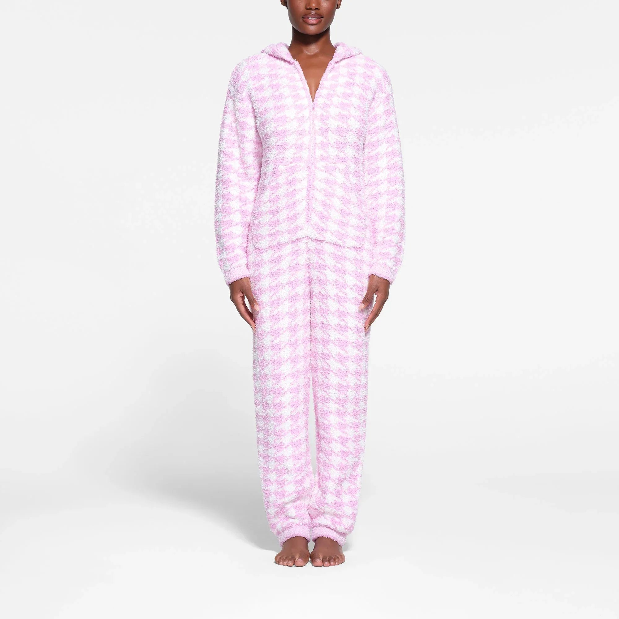 SKIMS COZY KNIT UNISEX ONESIE | PETAL HOUNDSTOOTH - TULUM - My Suti