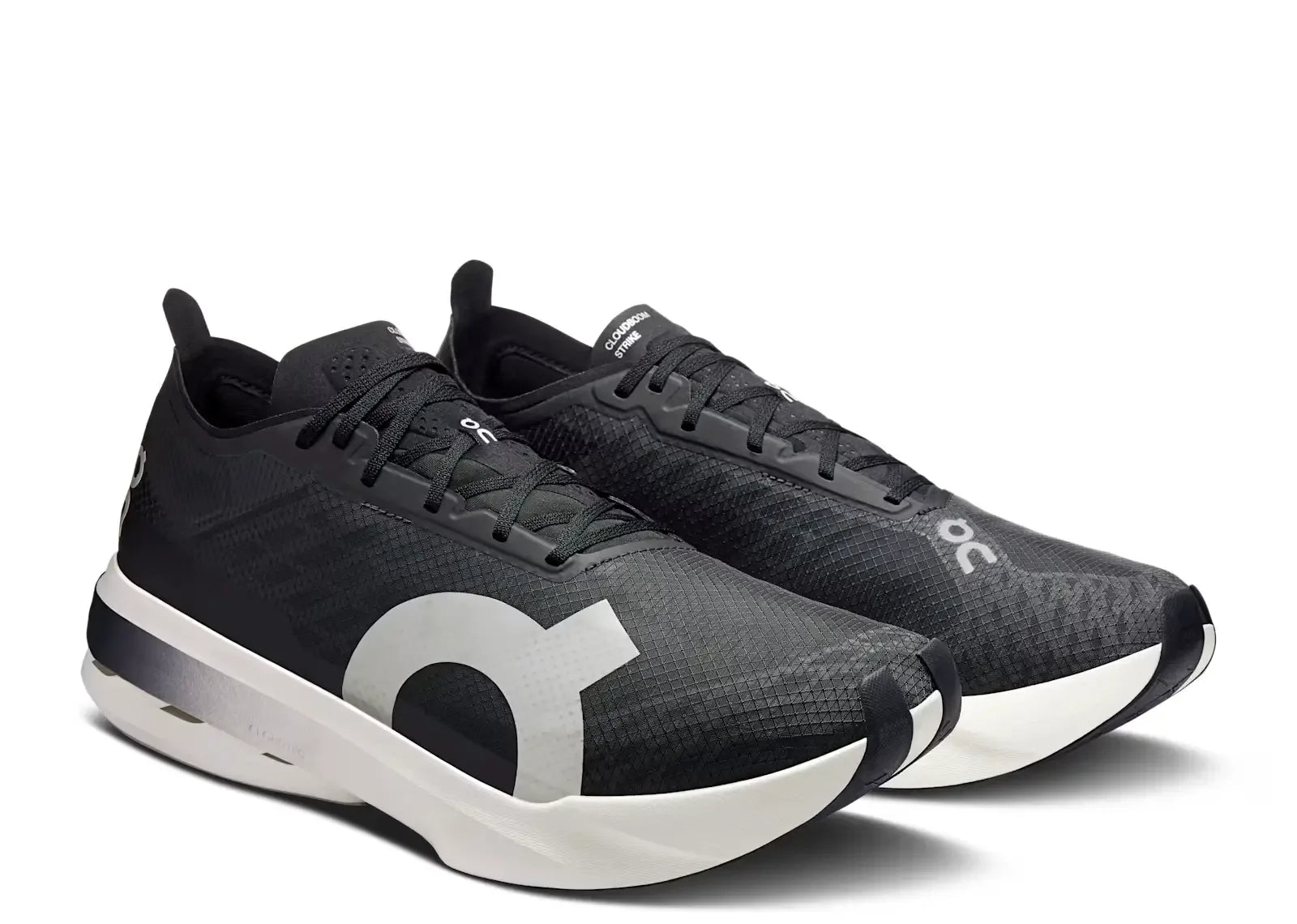 On Running Cloudboom Strike Black White - My Suti