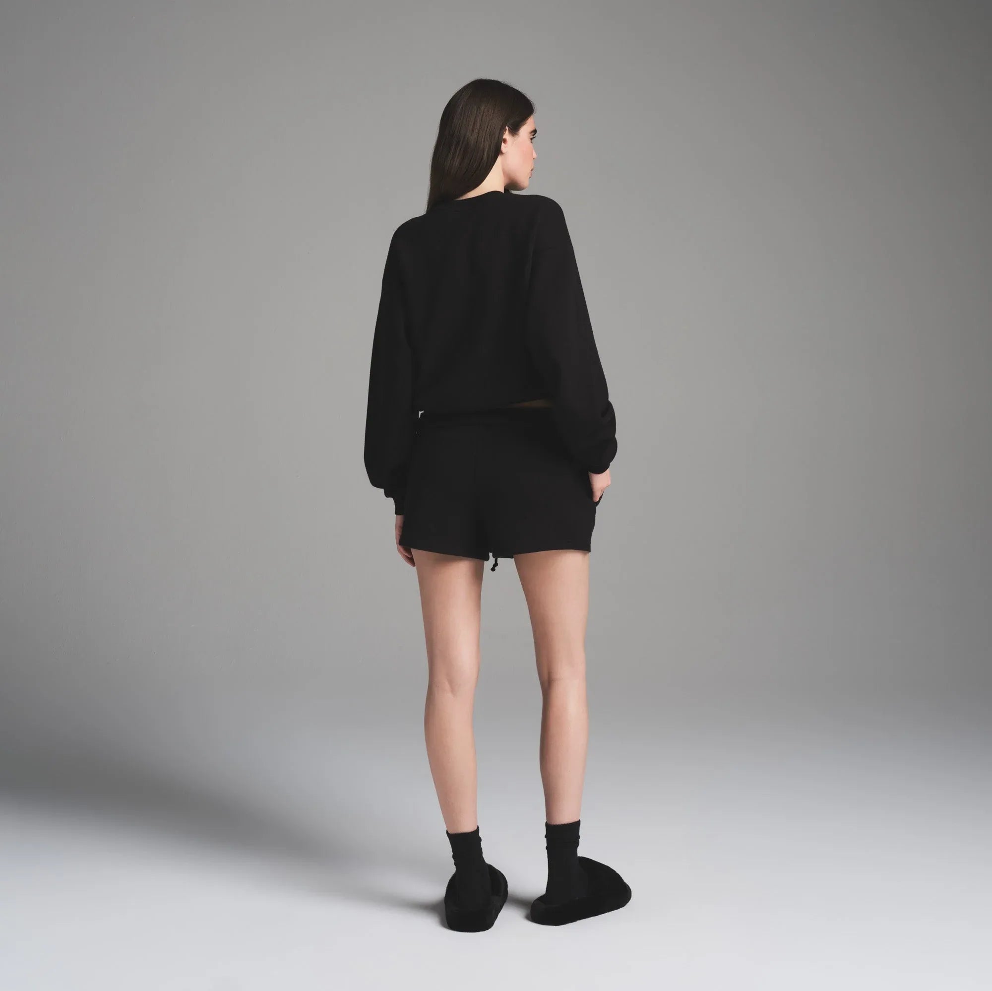 SKIMS COTTON FLEECE CLASSIC CREWNECK | ONYX - KAZAK - My Suti