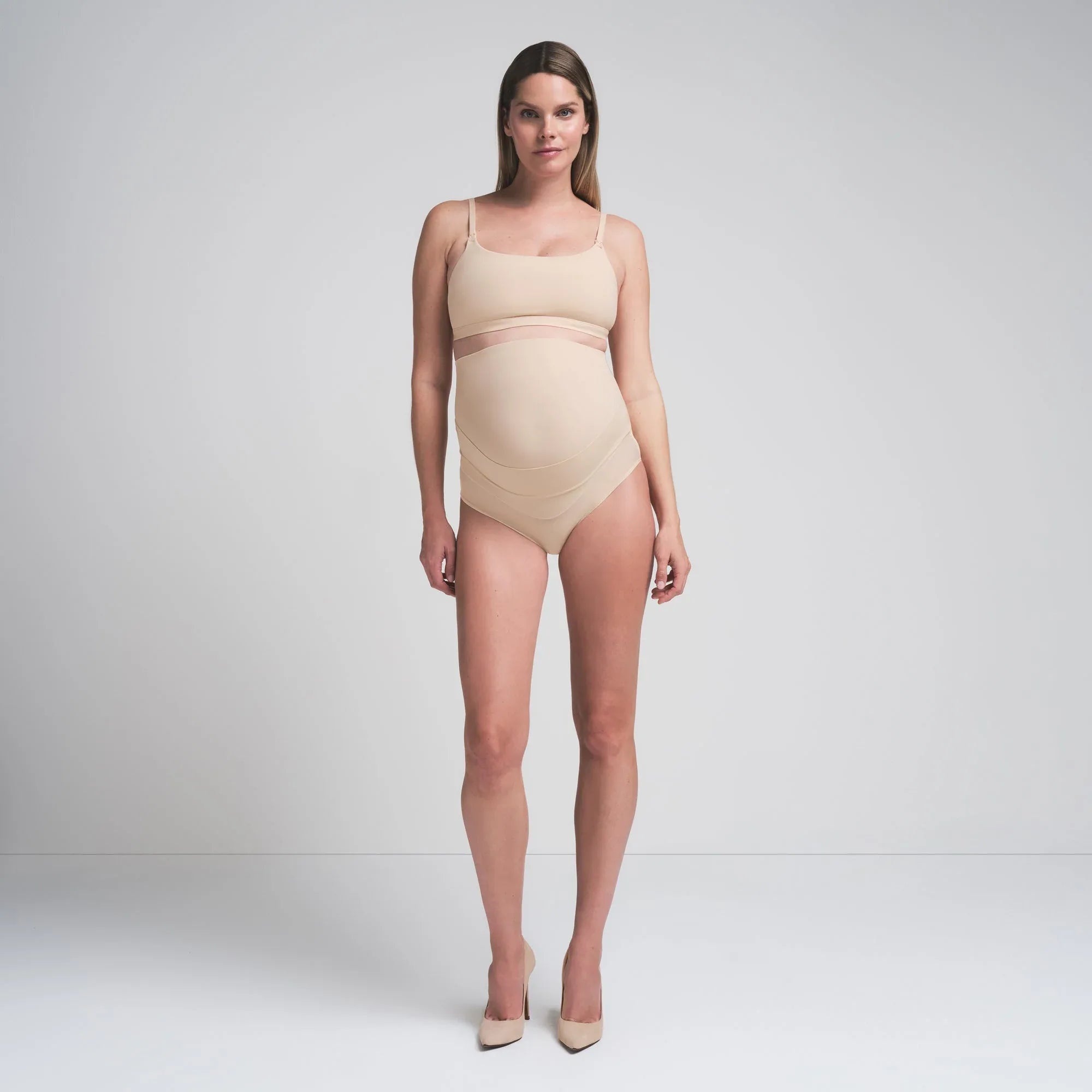 SKIMS FITS EVERYBODY MATERNITY BANDED HIGH-WAISTED BRIEF | SAND - KÜLOT - My Suti