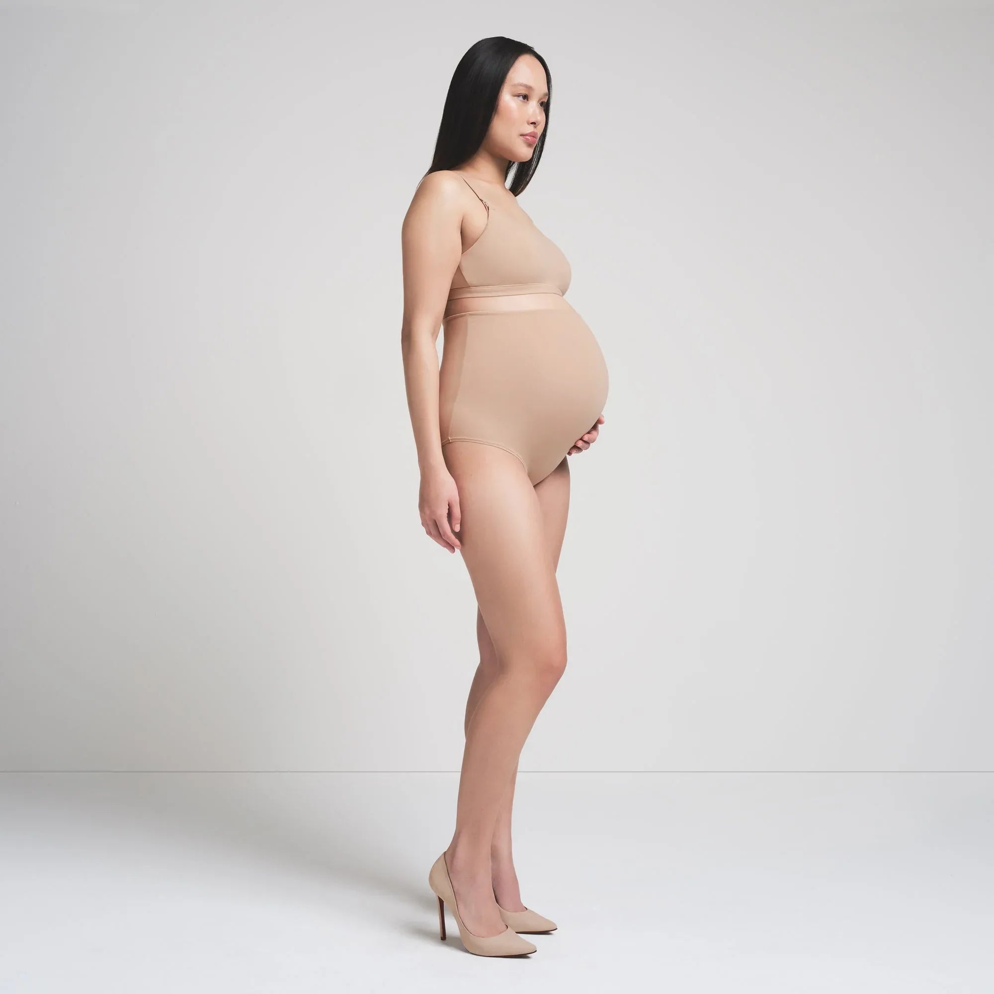 SKIMS FITS EVERYBODY MATERNITY HIGH-WAISTED BRIEF | CLAY - KÜLOT - My Suti