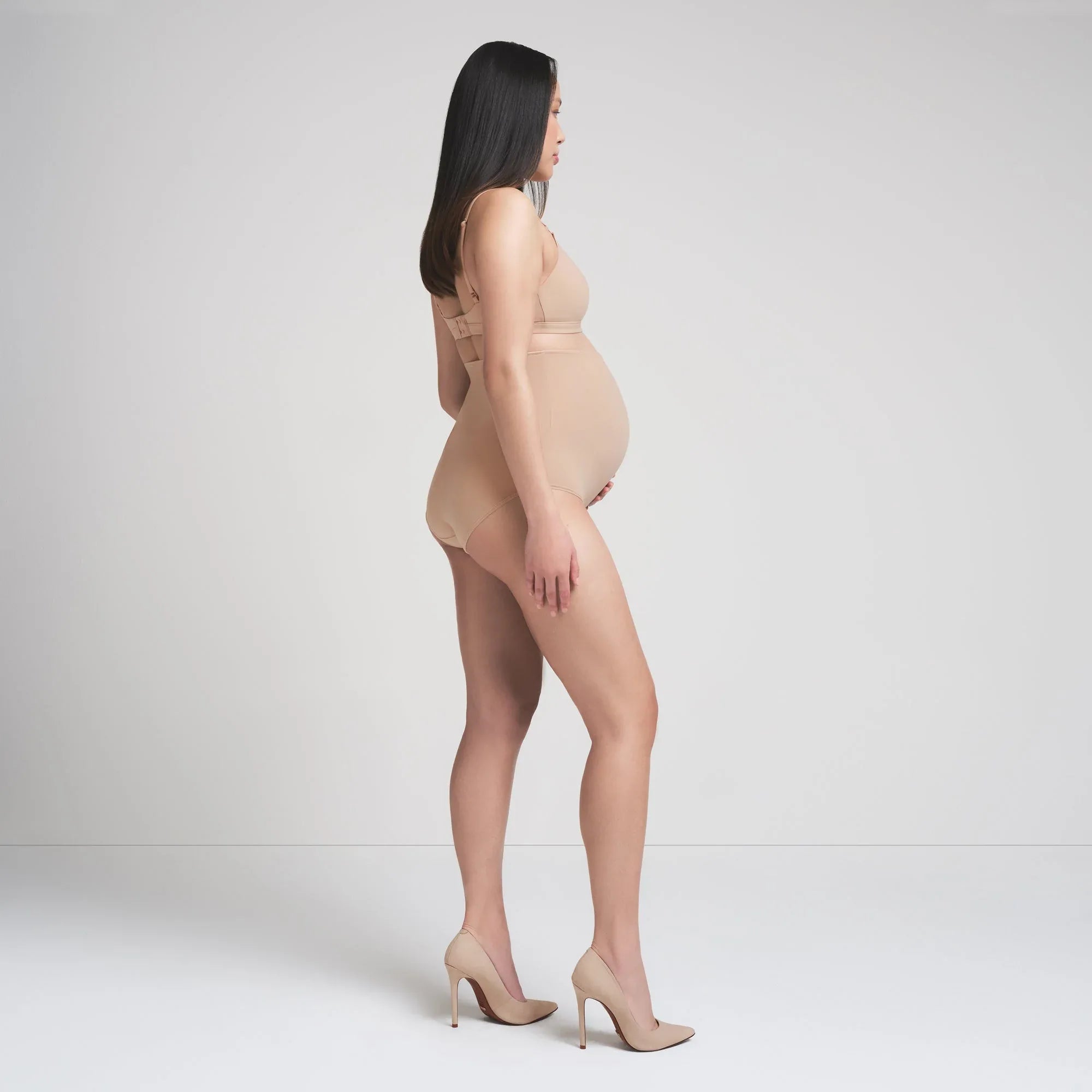 SKIMS FITS EVERYBODY MATERNITY HIGH-WAISTED BRIEF | CLAY - KÜLOT - My Suti