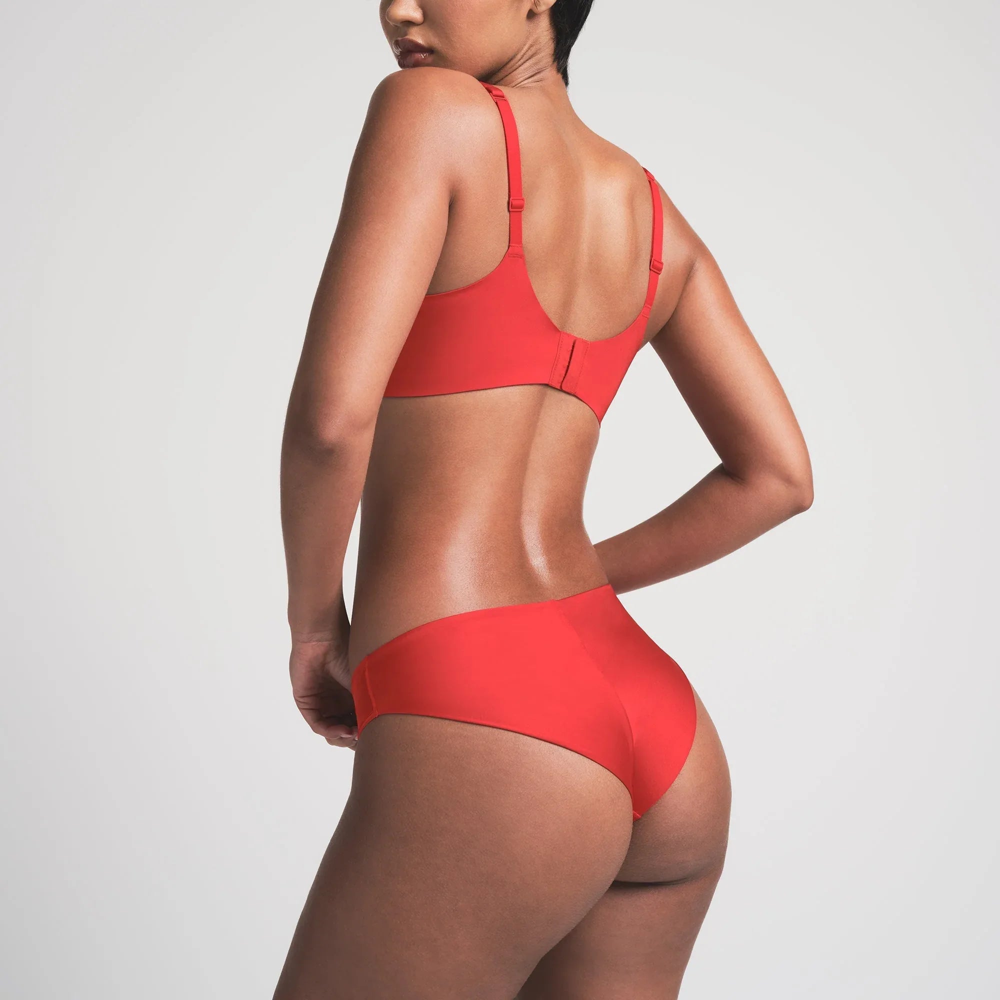 SKIMS SHINE FOUNDATIONS CHEEKY BRIEF | CAYENNE - KÜÇÜK KALIP - My Suti