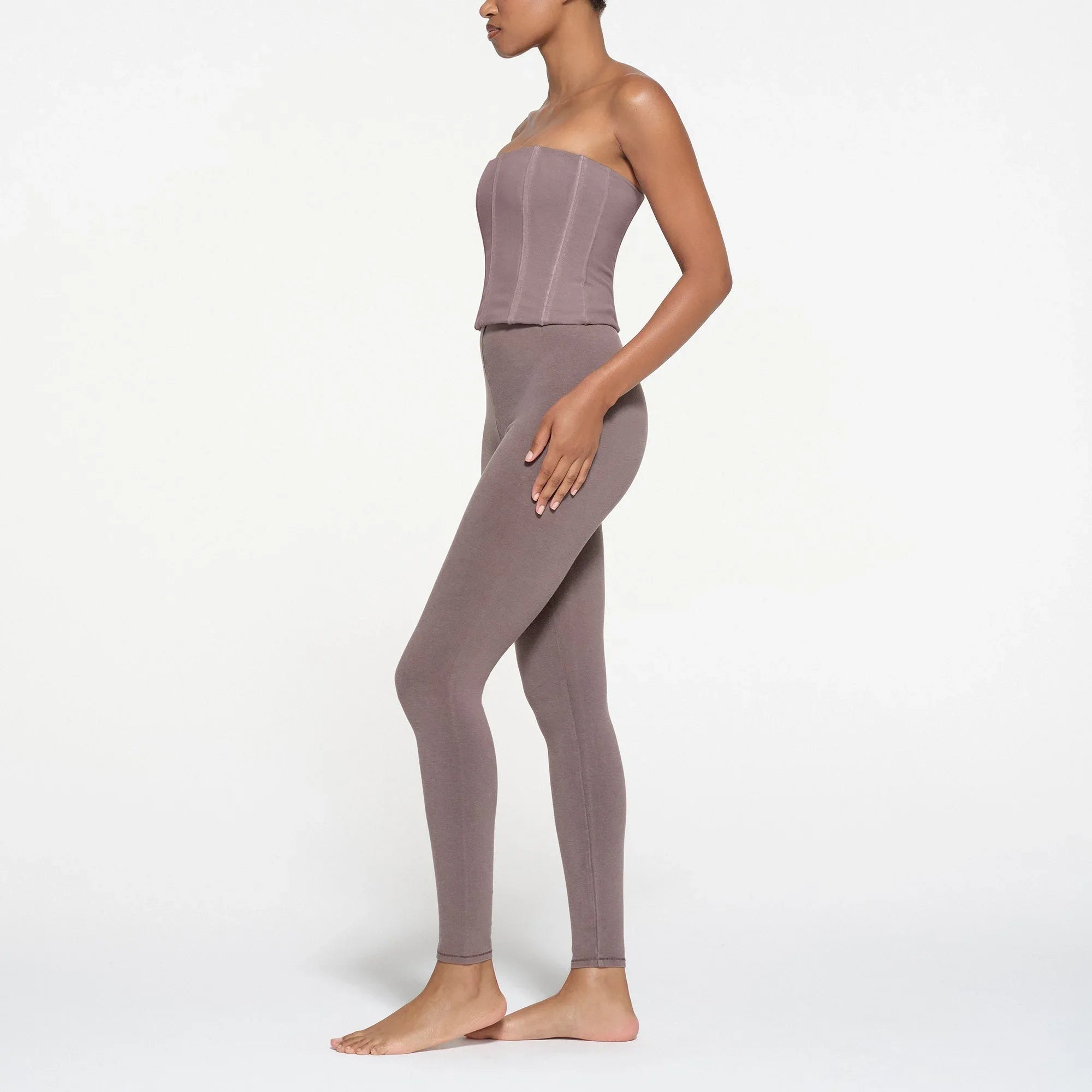 SKIMS OUTDOOR HIGH-WAISTED LEGGING | ZINC - TAYT - My Suti