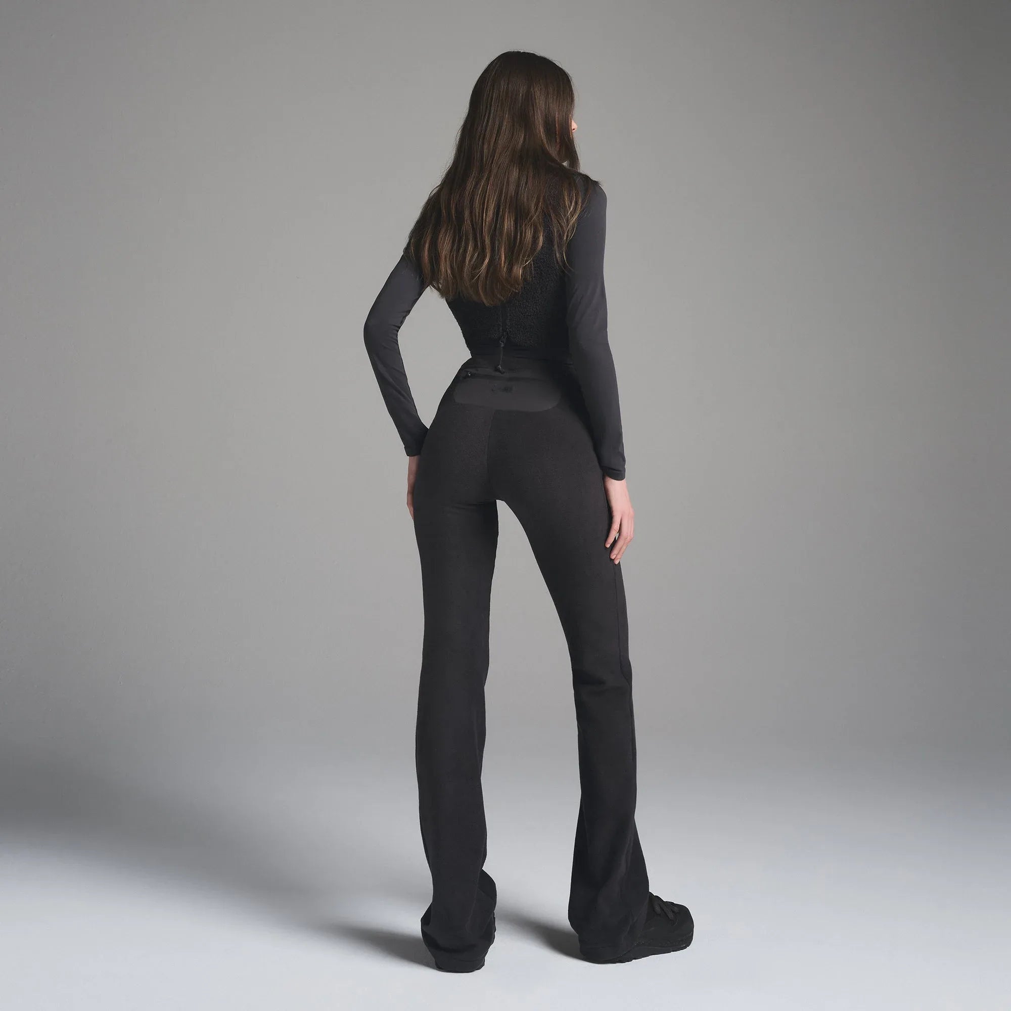 SKIMS FLEECE LOUNGE PANT | STORM - TAYT - My Suti