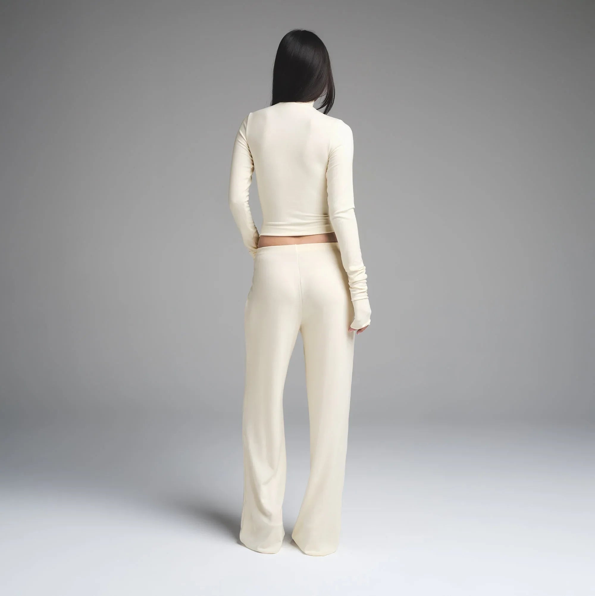 SKIMS CLOUD STRAIGHT LEG PANT | ECRU - PANTOLON - My Suti