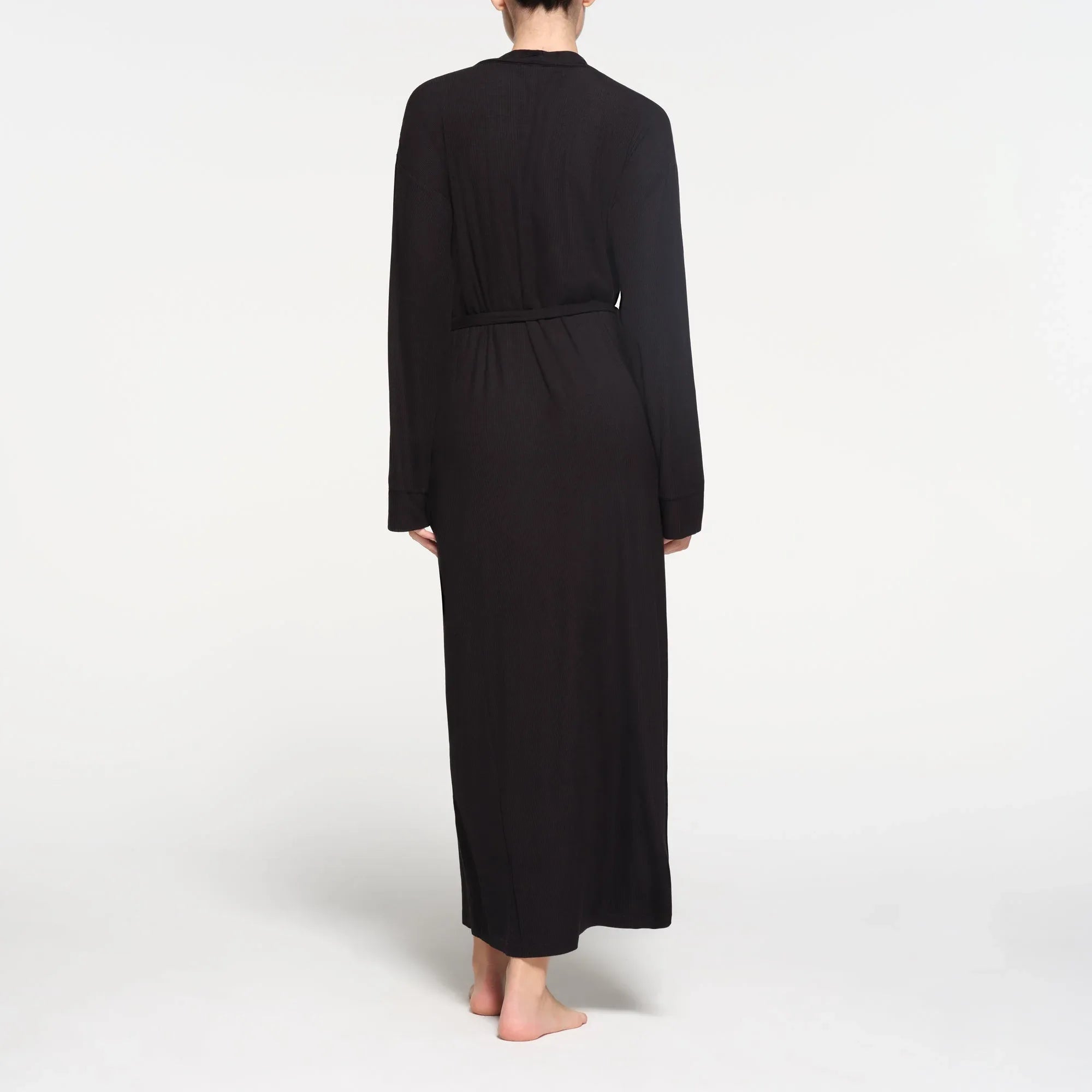 SKIMS SOFT LOUNGE LONG ROBE | ONYX - ROBE - My Suti