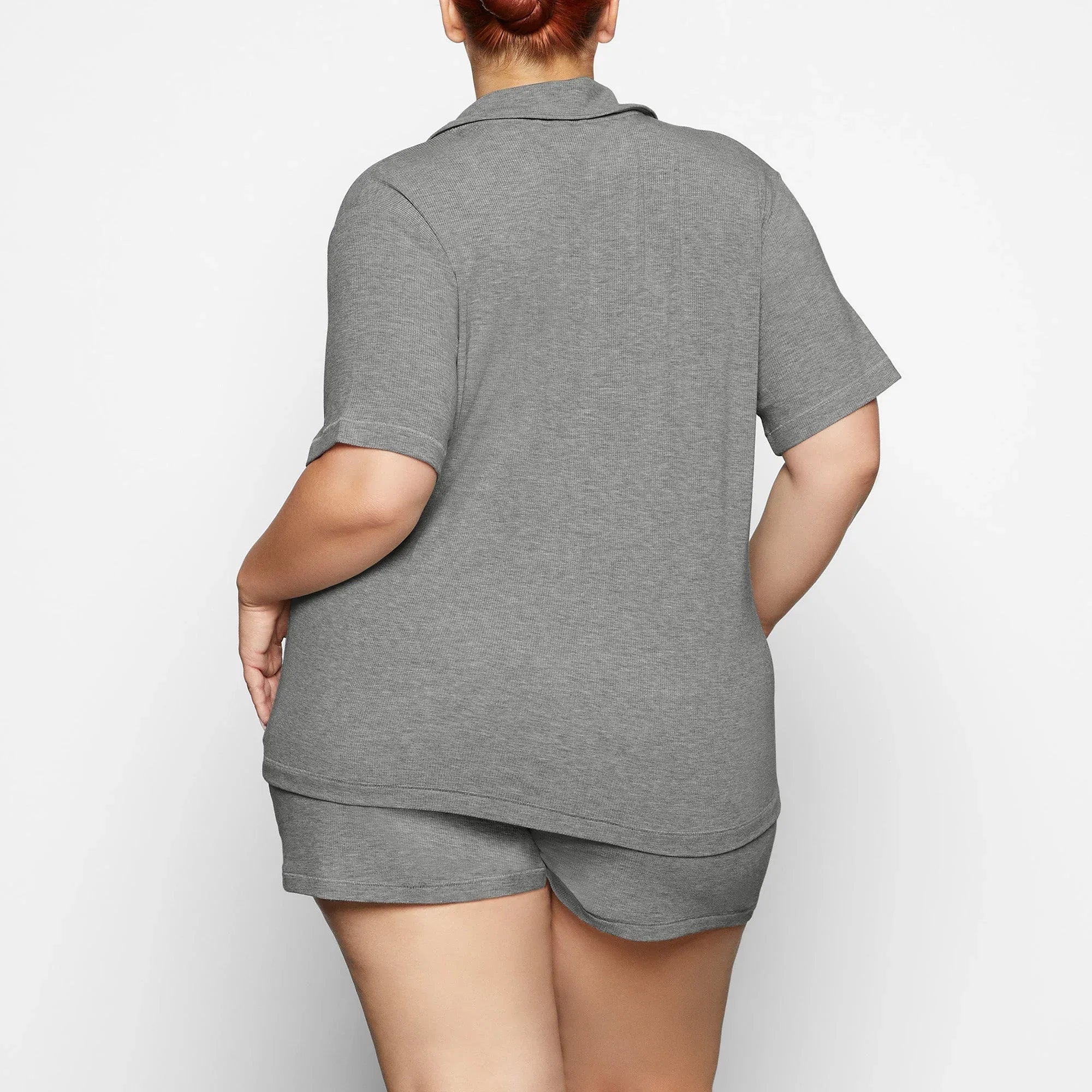 SKIMS SOFT LOUNGE SHORT SLEEP SET | HEATHER GREY - PİJAMA TAKIMI - My Suti