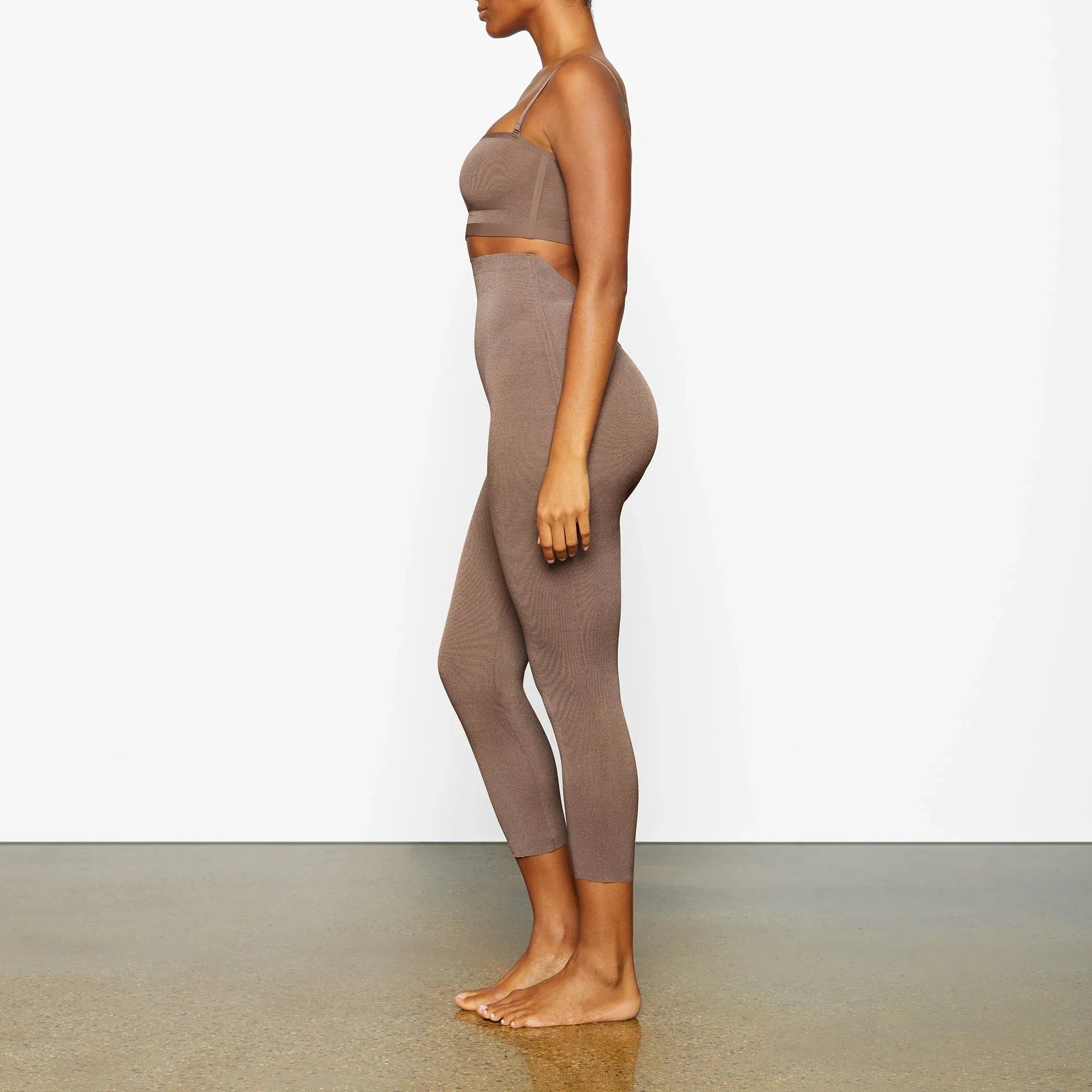 SKIMS SHEER SCULPT LOW BACK LEGGING | JASPER - TAYT - My Suti