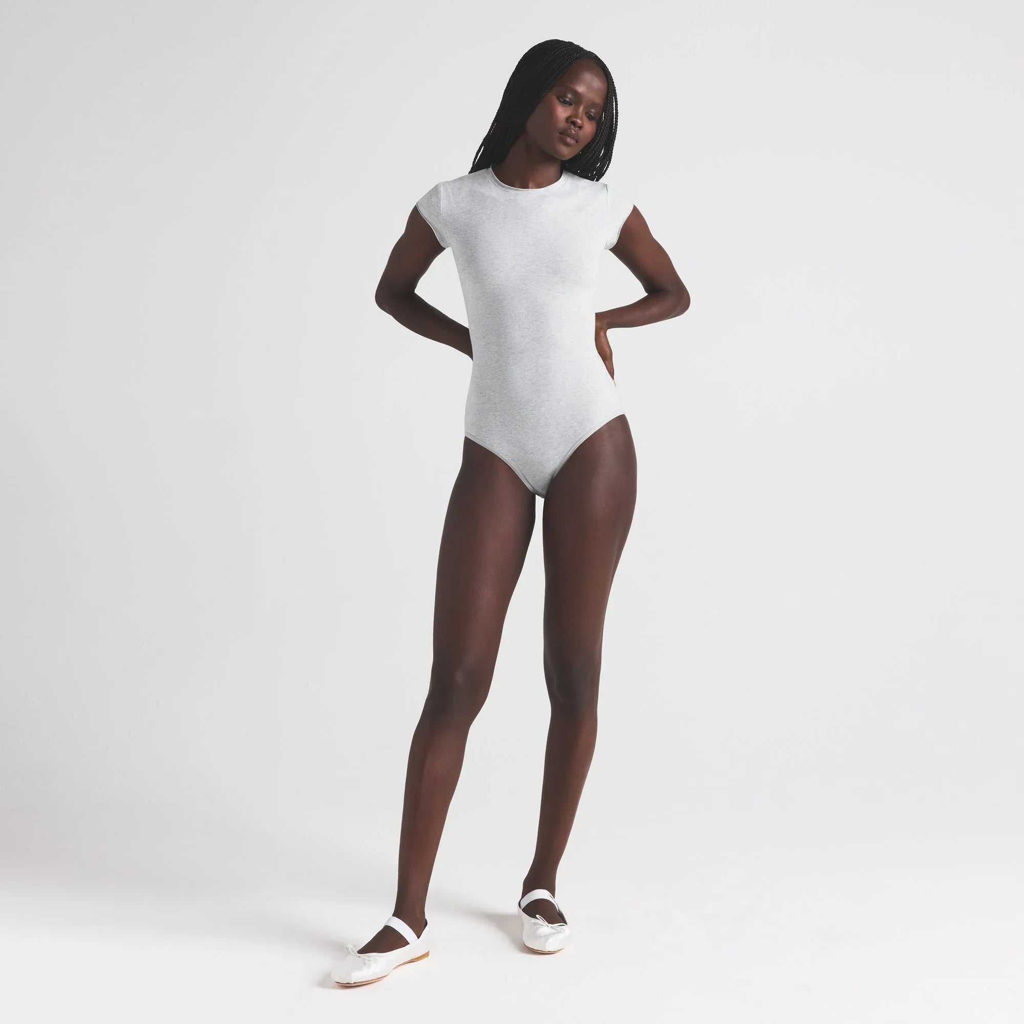 SKIMS COTTON JERSEY T-SHIRT BRIEF BODYSUIT | LIGHT HEATHER GREY - BODYSUIT - My Suti