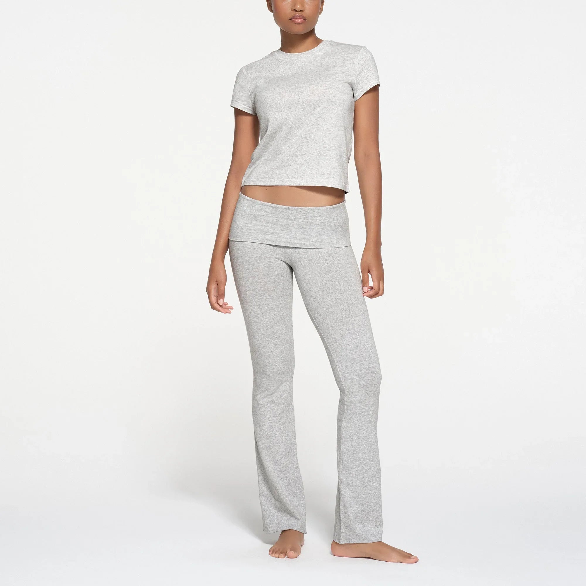 SKIMS RELAXED TEES SHRUNKEN T-SHIRT | LIGHT HEATHER GREY - TİŞÖRT - My Suti