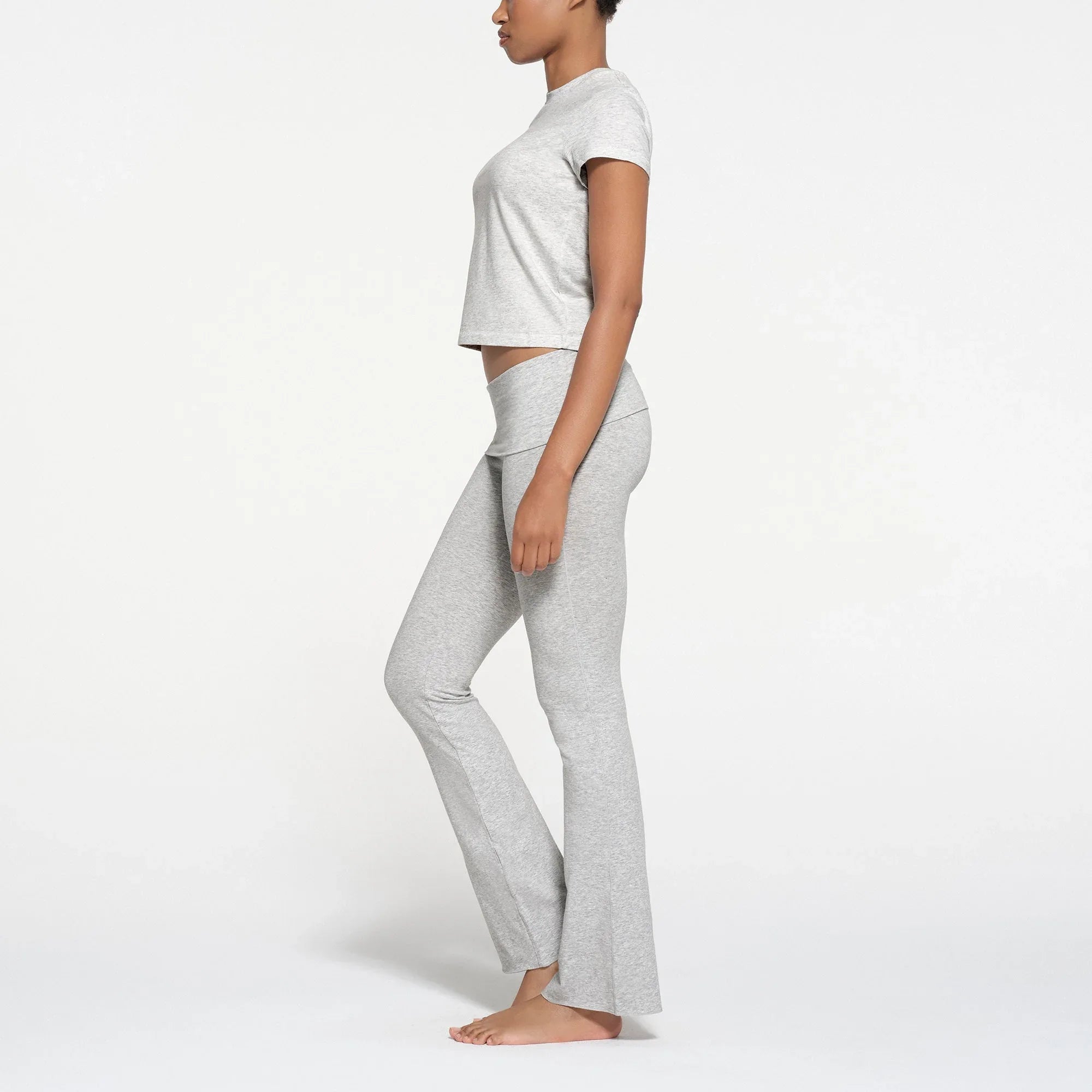 SKIMS RELAXED TEES SHRUNKEN T-SHIRT | LIGHT HEATHER GREY - TİŞÖRT - My Suti