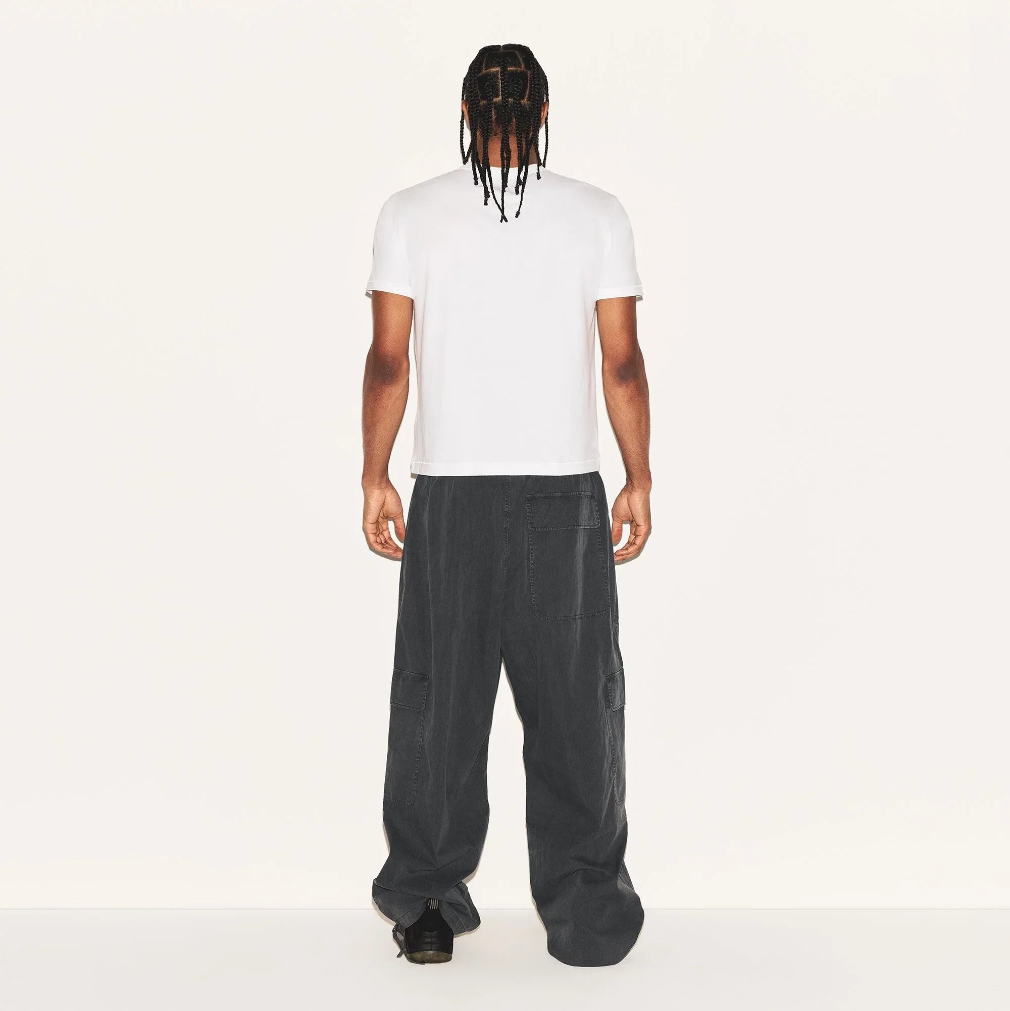 SKIMS COTTON MENS SLIM CROPPED T-SHIRT | CHALK - TİŞÖRT - My Suti