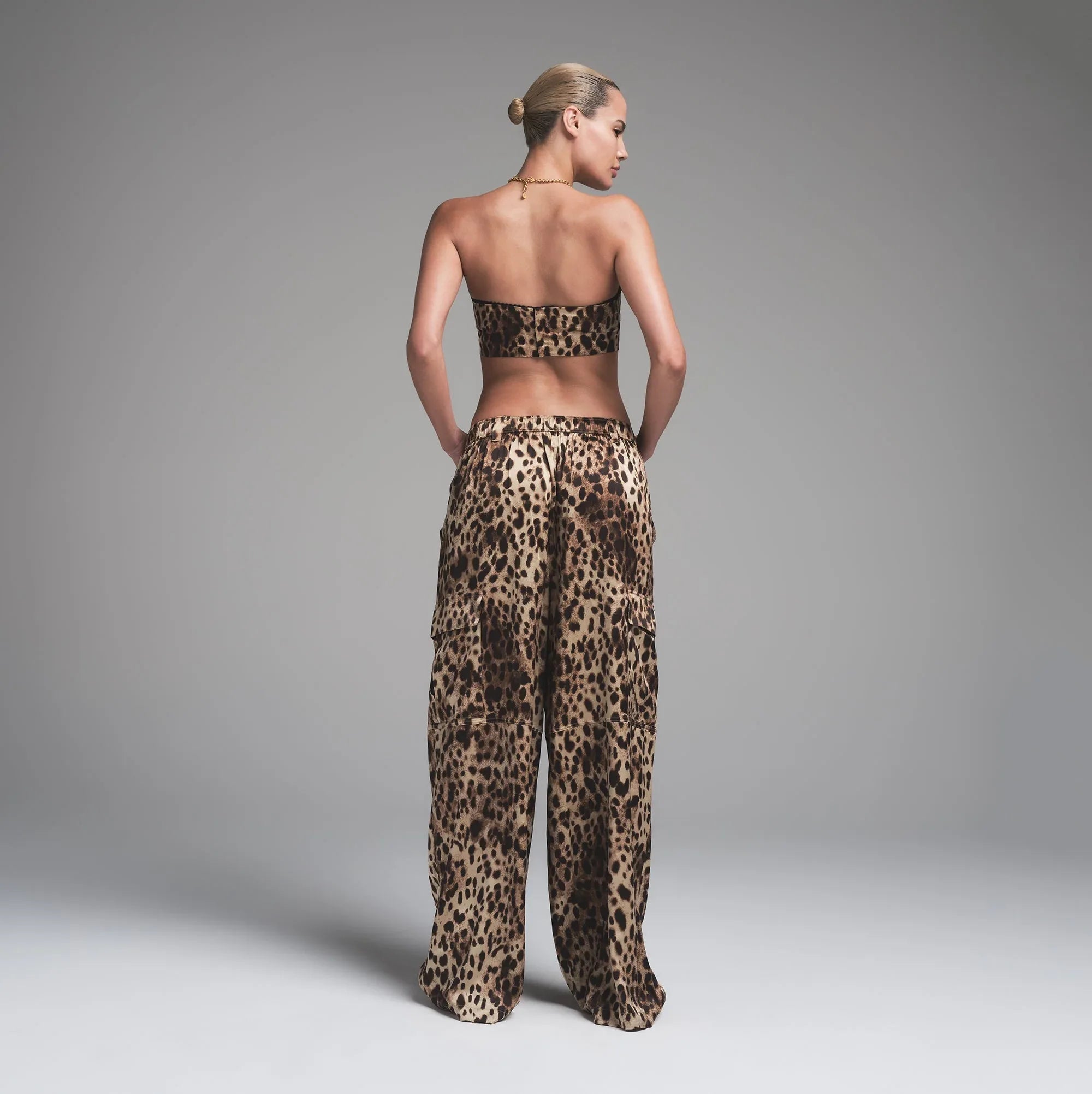 SKIMS DOLCE&GABBANA X SILK CARGO PANT | LEOPARD - PAMUKLU PANTOLON - My Suti