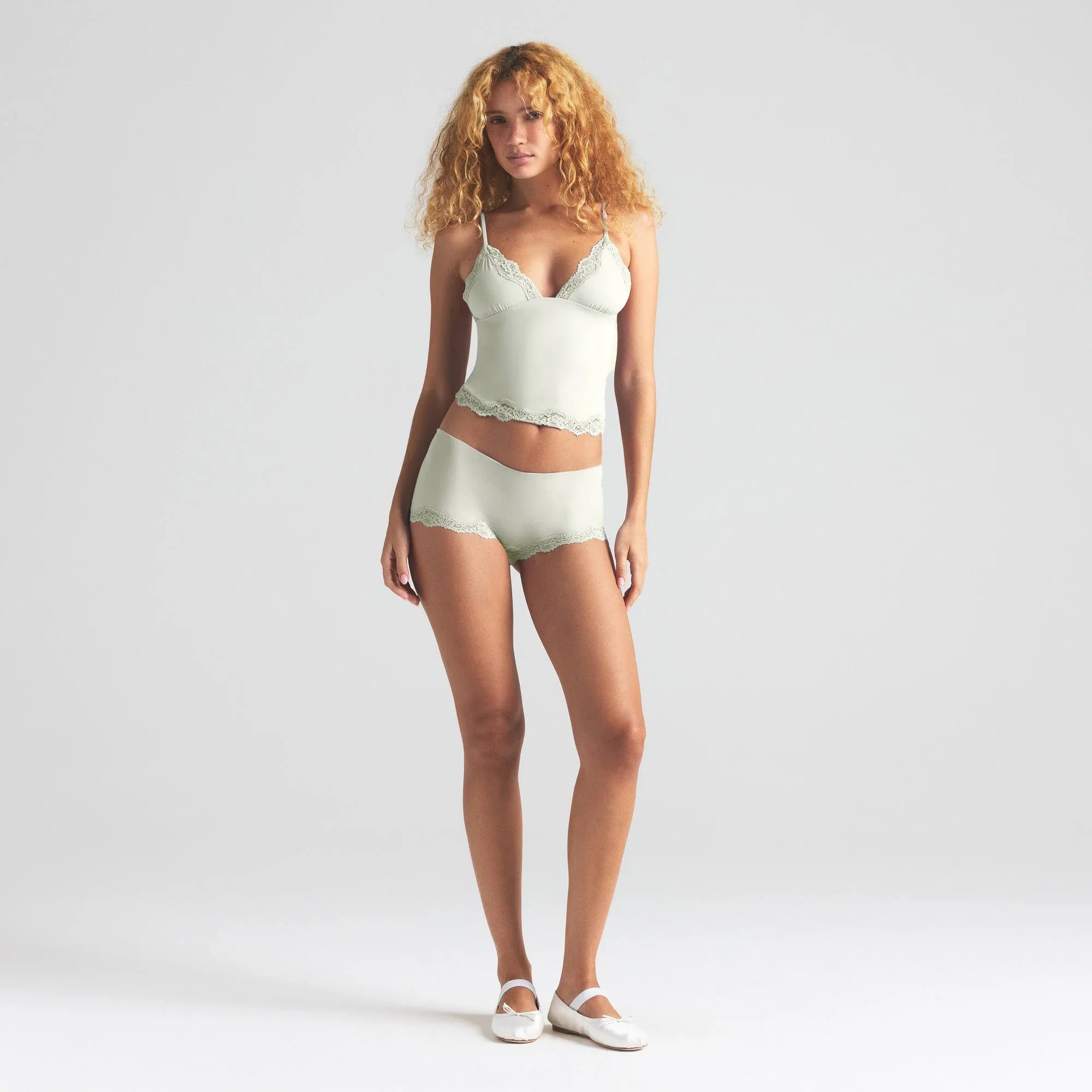 SKIMS FITS EVERYBODY LACE TRIANGLE CAMI AND BOY SHORT SET | SPEARMINT - TAKIM - My Suti