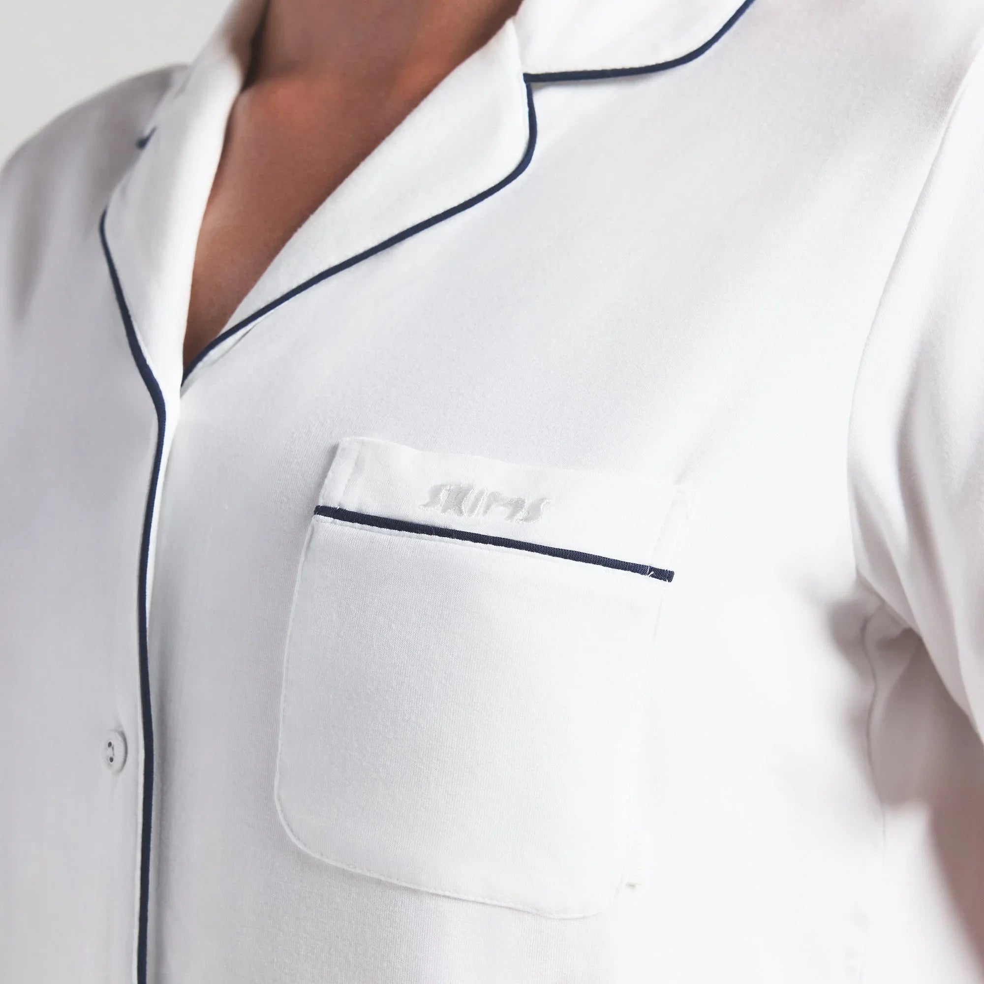 SKIMS SLEEP SHORT SLEEVE BUTTON UP SET | MARBLE CONTRAST - PİJAMA TAKIMI - My Suti