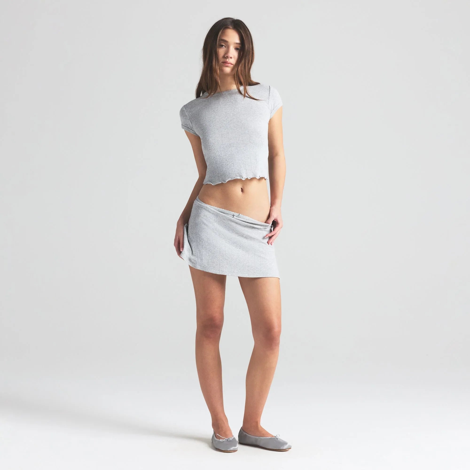 SKIMS DROP NEEDLE POINTELLE BABY TEE | LIGHT HEATHER GREY - TİŞÖRT - My Suti