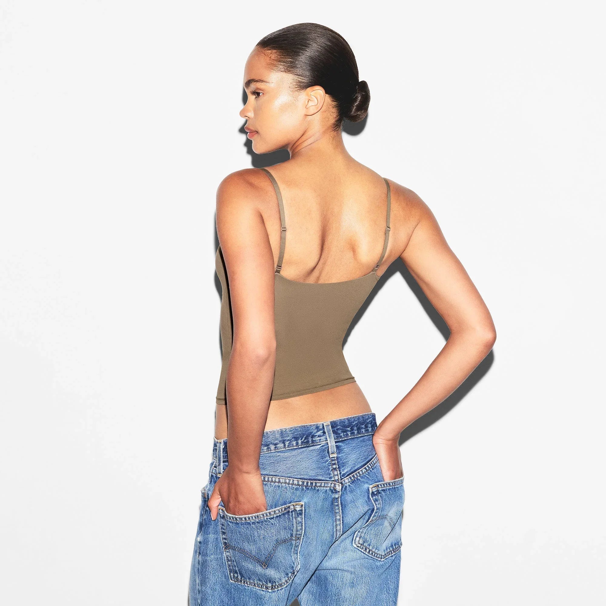 SKIMS FITS EVERYBODY CAMI | TRUFFLE - TİŞÖRT - My Suti