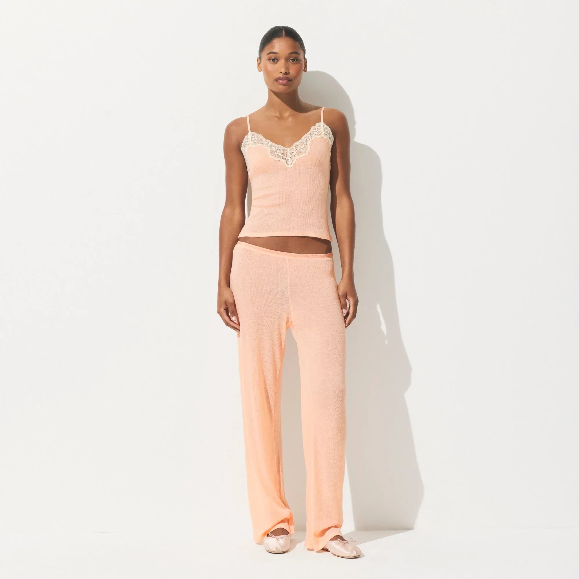 SKIMS SHEER COTTON LACE CAMI | VILLA - TİŞÖRT - My Suti