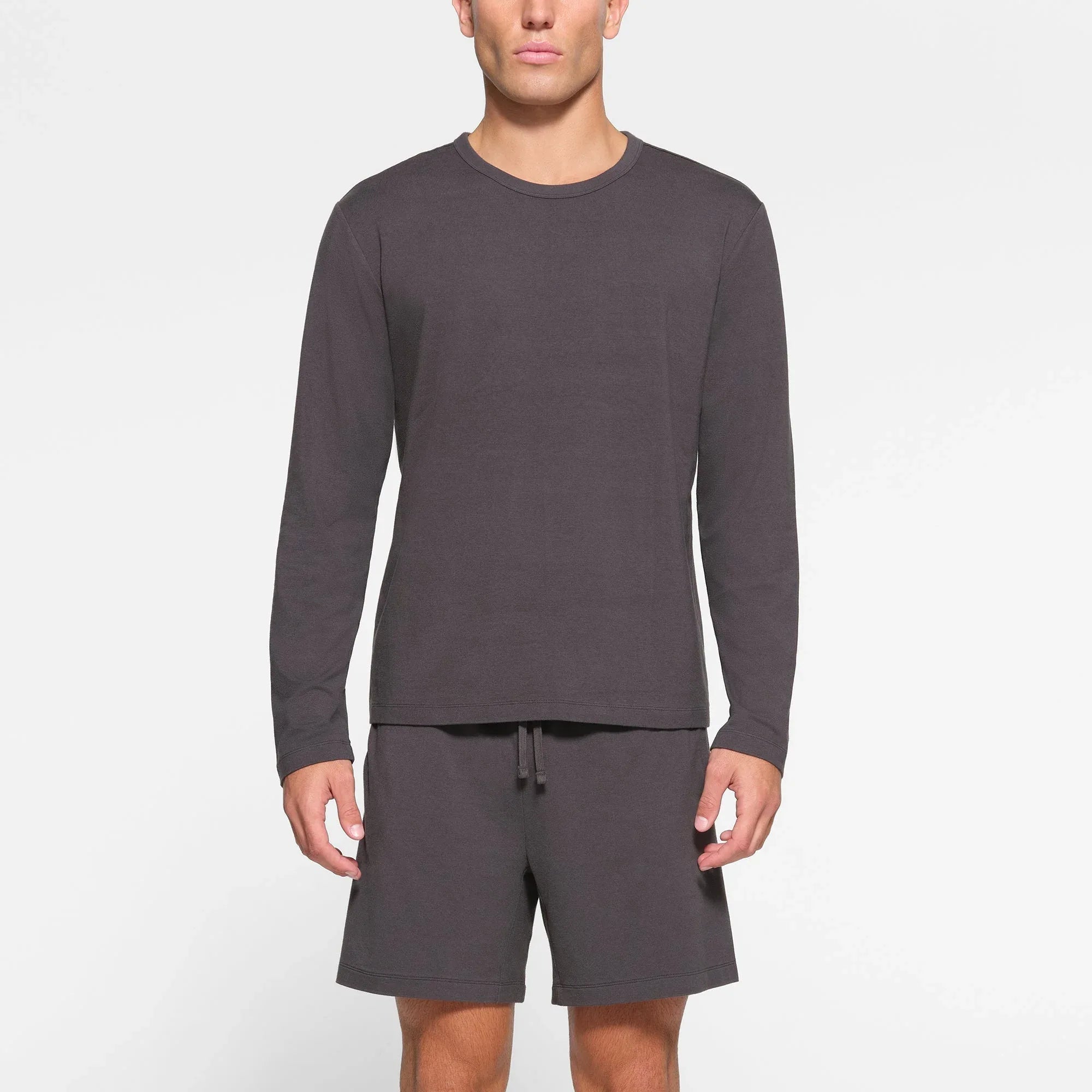SKIMS JERSEY LOUNGE MENS RELAXED LONG SLEEVE T-SHIRT | ASH - TİŞÖRT - My Suti
