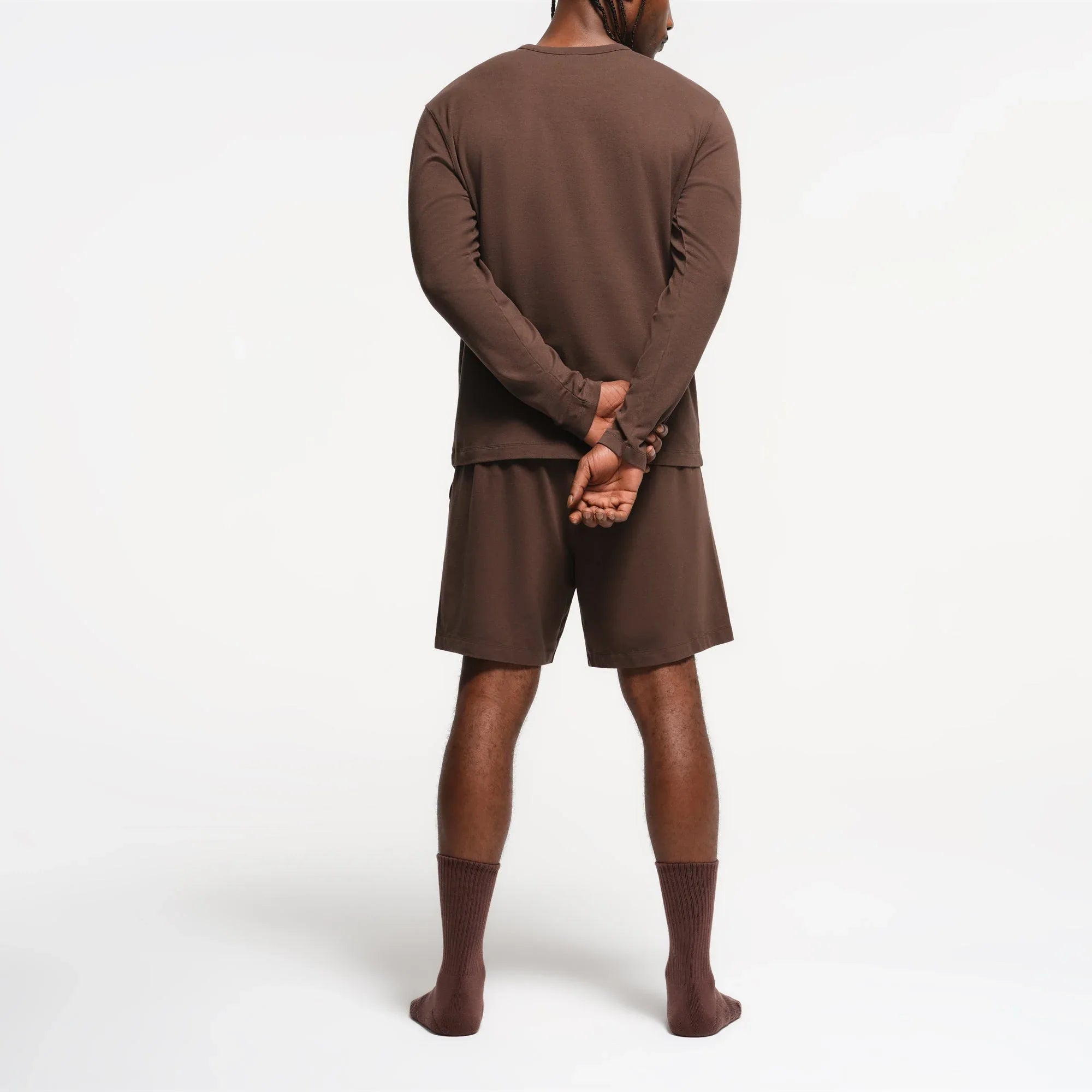 SKIMS JERSEY LOUNGE MENS RELAXED LONG SLEEVE T-SHIRT | MUD - TİŞÖRT - My Suti