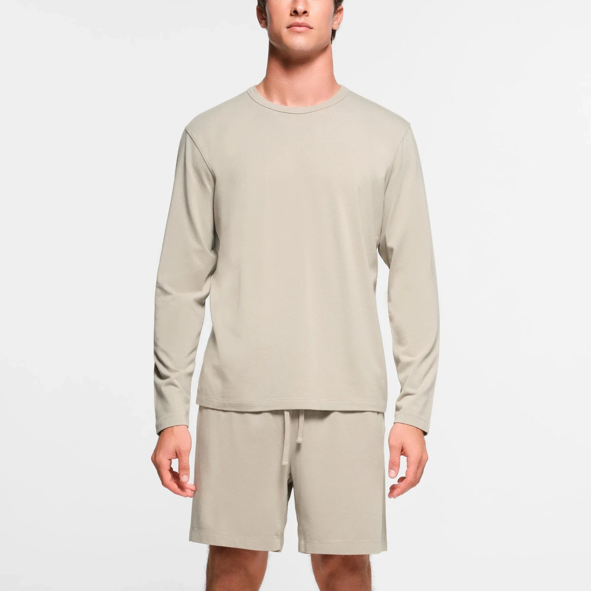 SKIMS JERSEY LOUNGE MENS RELAXED LONG SLEEVE T-SHIRT | SHALE - TİŞÖRT - My Suti