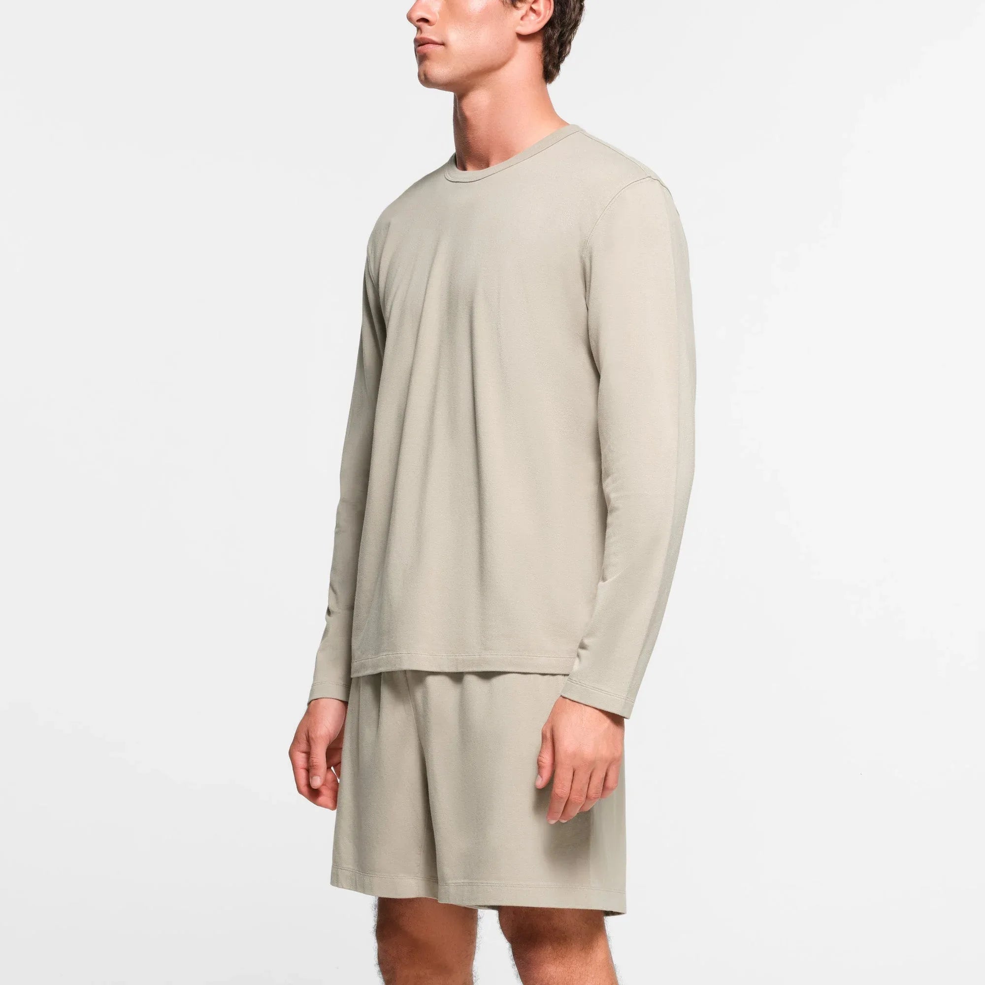 SKIMS JERSEY LOUNGE MENS RELAXED LONG SLEEVE T-SHIRT | SHALE - TİŞÖRT - My Suti