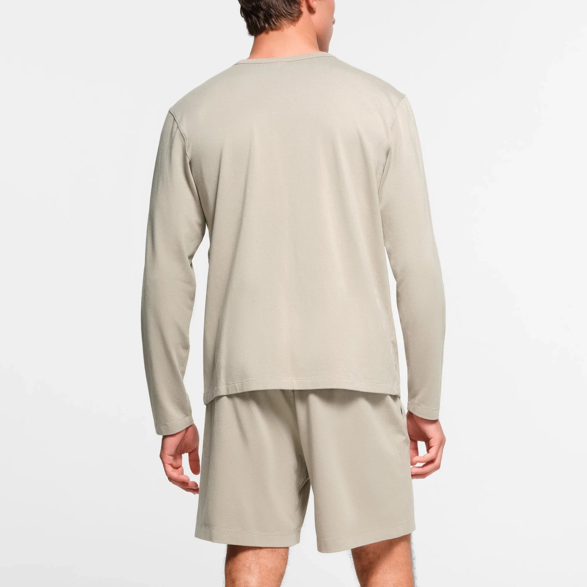 SKIMS JERSEY LOUNGE MENS RELAXED LONG SLEEVE T-SHIRT | SHALE - TİŞÖRT - My Suti