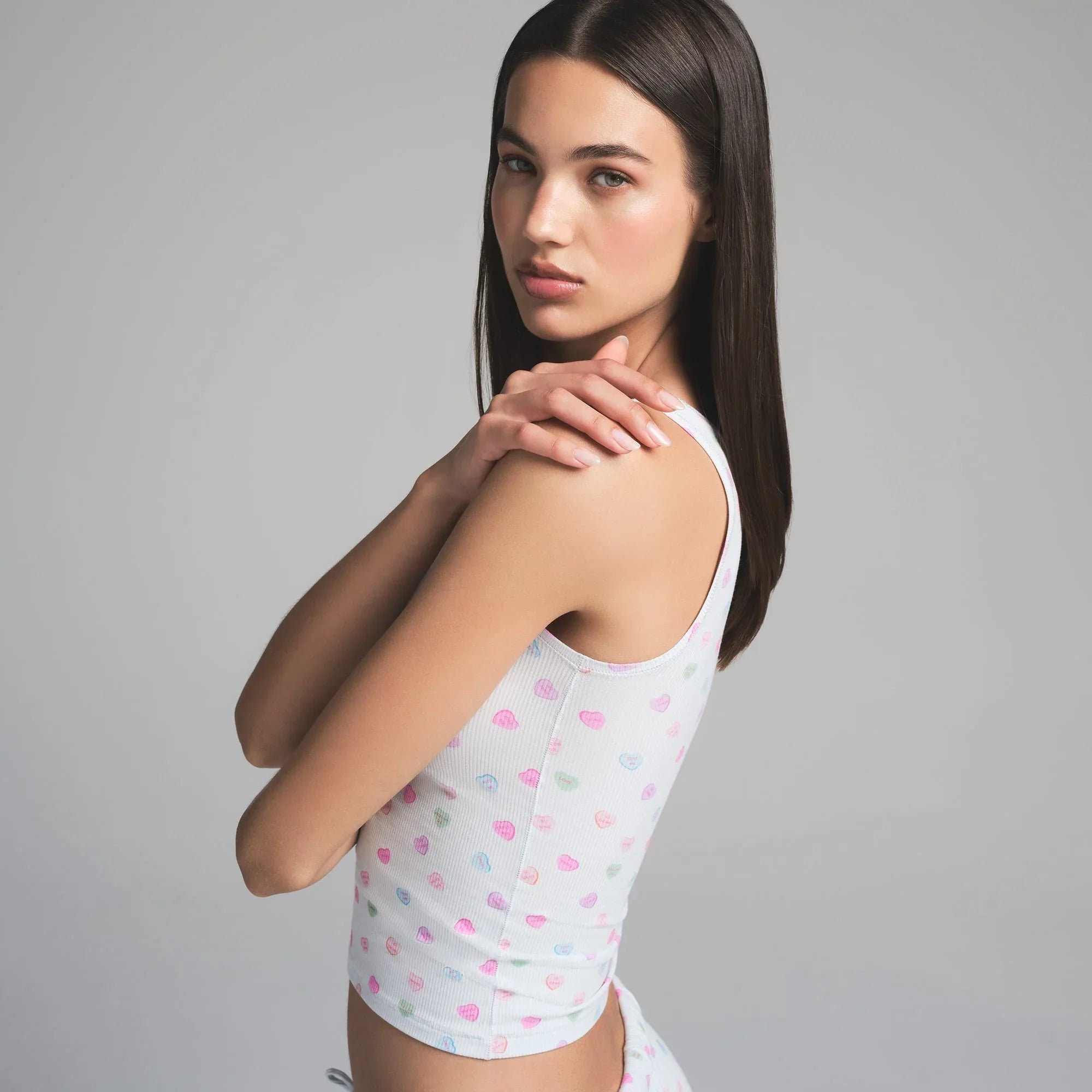 SKIMS SOFT LOUNGE TANK | CLOUD CANDY HEART PRINT - KİLOTLU ÇORAP - My Suti