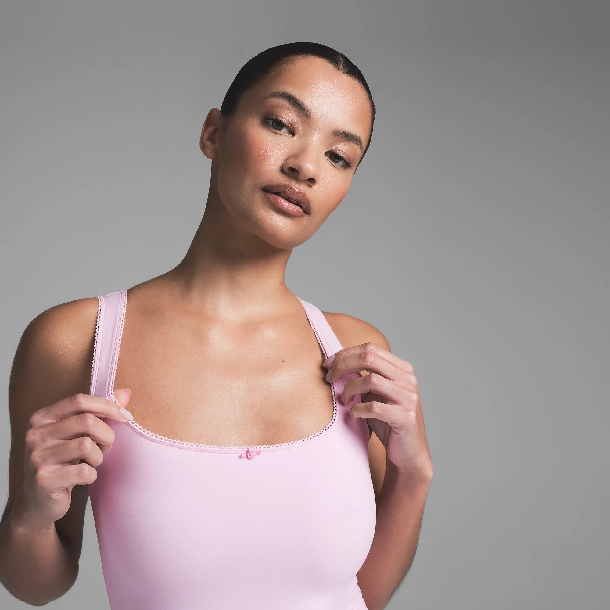 SKIMS FITS EVERYBODY PICOT SCOOP NECK TANK | CHERRY BLOSSOM TONAL - TANK - My Suti