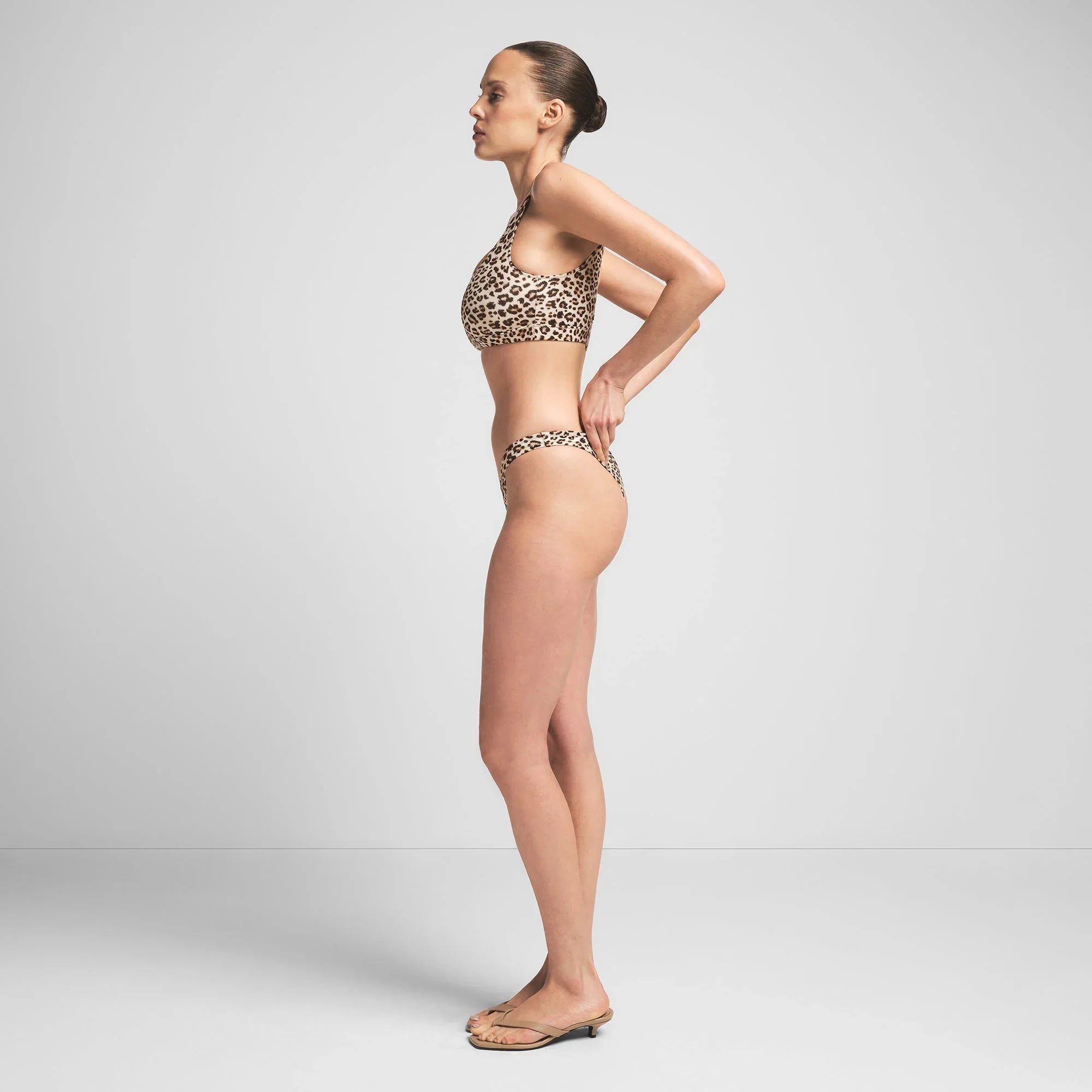 SKIMS SIGNATURE SWIM TANK BIKINI TOP | CHAMPAGNE LEOPARD PRINT - BIKINI ÜSTÜ - My Suti