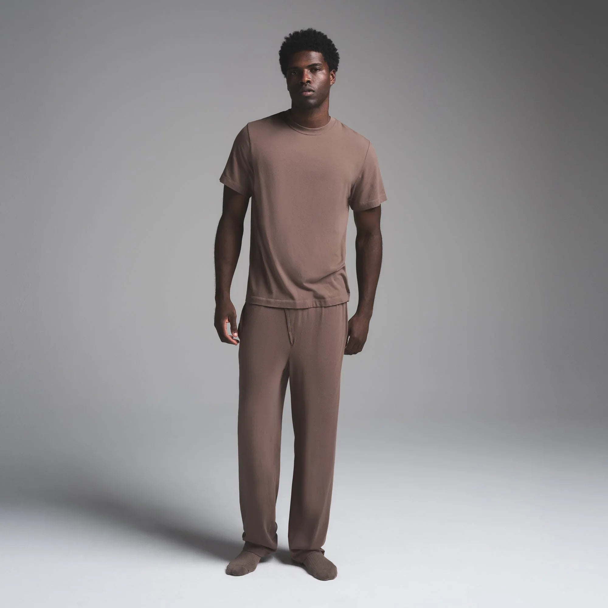 SKIMS JERSEY SLEEP MENS T-SHIRT | UMBER - TİŞÖRT - My Suti