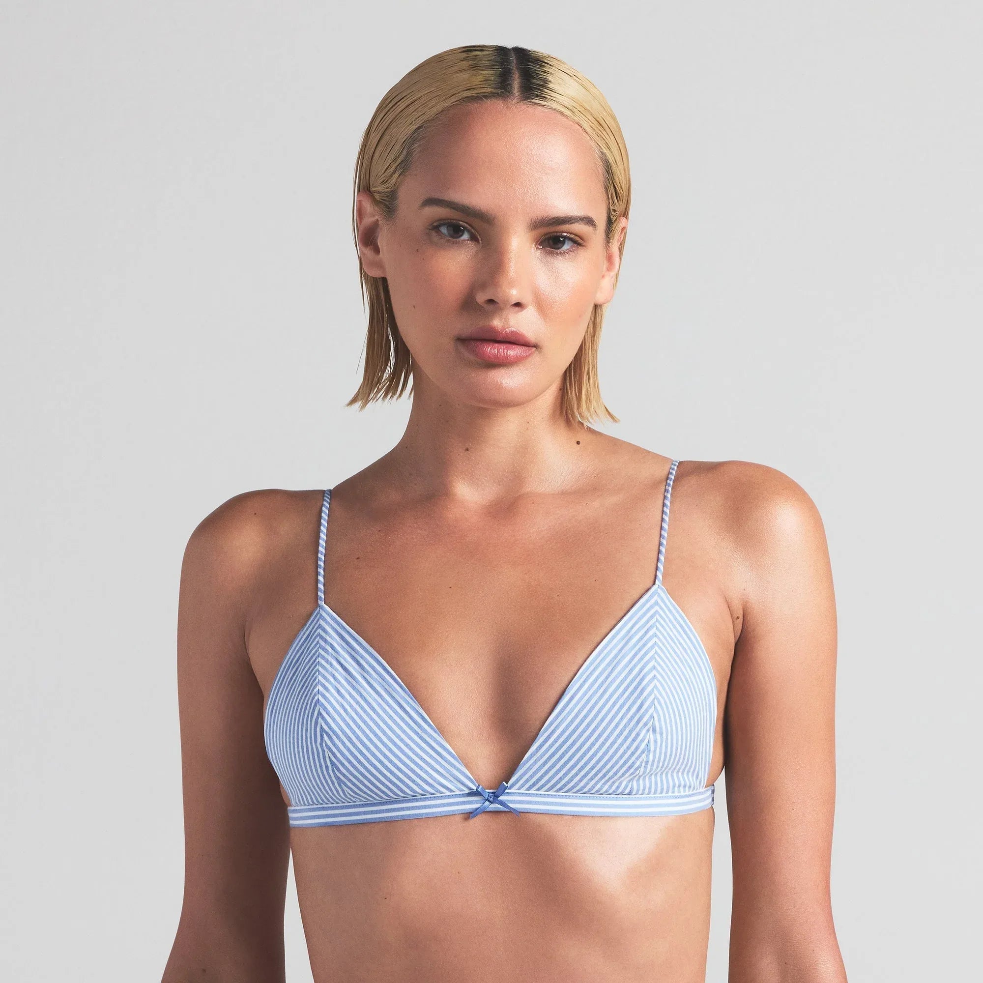 SKIMS COTTON POPLIN TRIANGLE BRALETTE | CADET STRIPE - SÜTYEN - My Suti