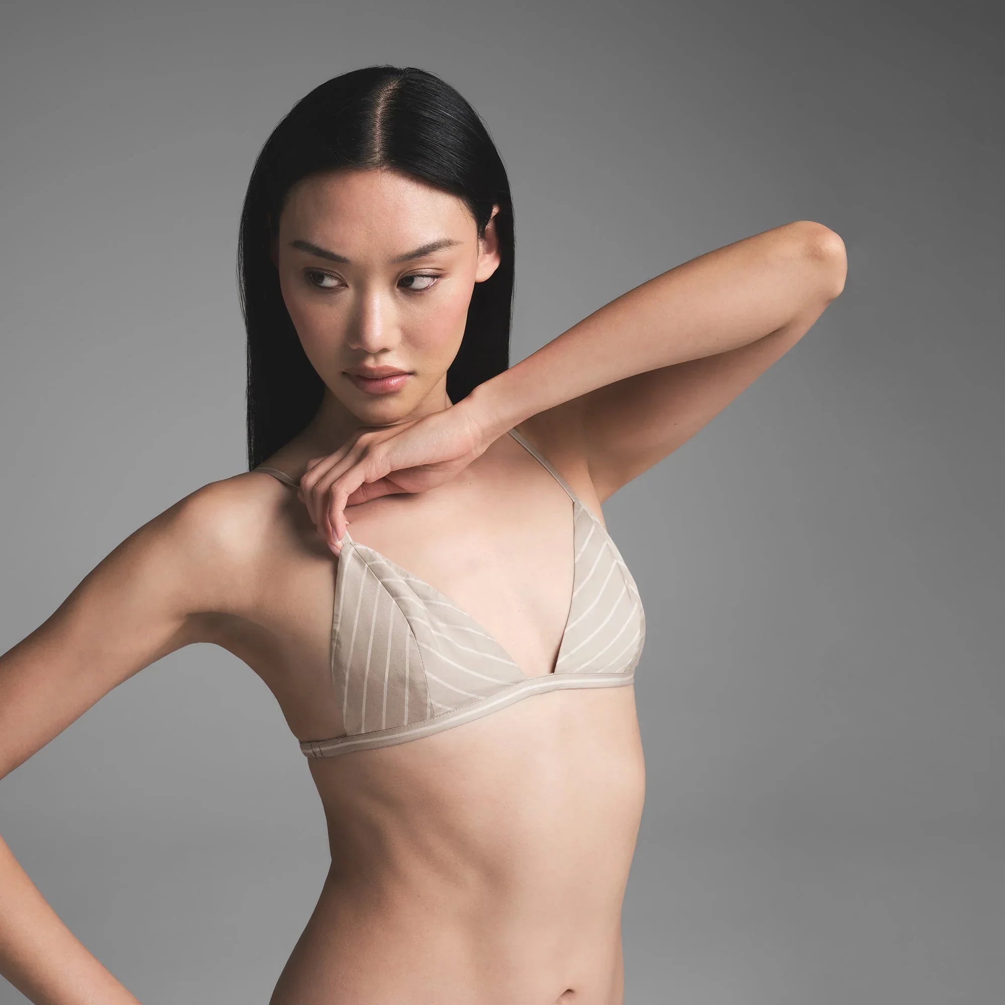 SKIMS COTTON POPLIN TRIANGLE BRALETTE | STONE STRIPE - SÜTYEN - My Suti