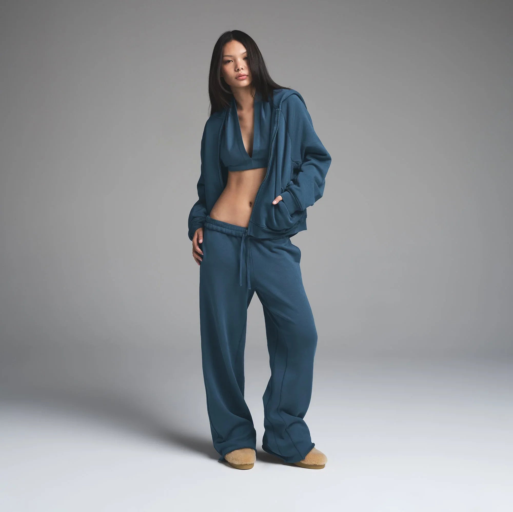 SKIMS FRENCH TERRY RELAXED ZIP UP HOODIE | INDIGO - KAPŞONLU ÜST - My Suti