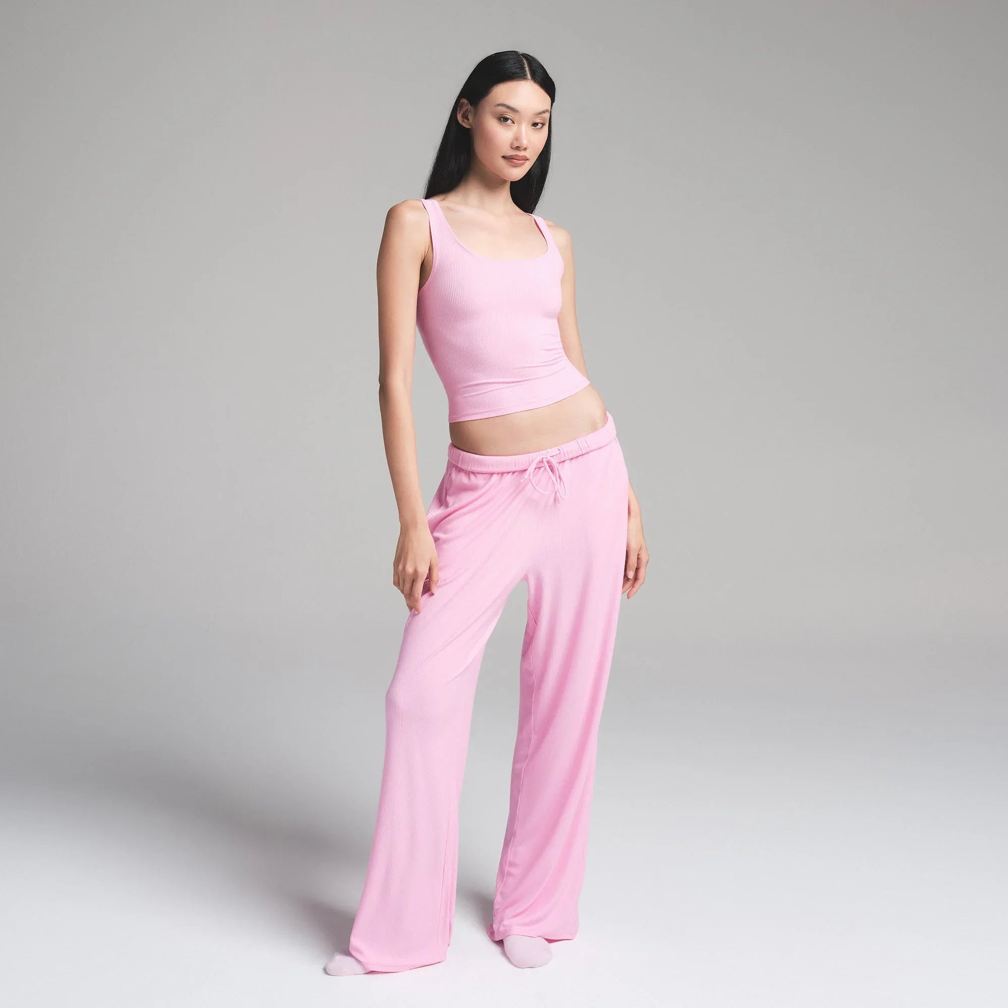 SKIMS SOFT LOUNGE TANK | BUBBLE GUM - TİŞÖRT - My Suti