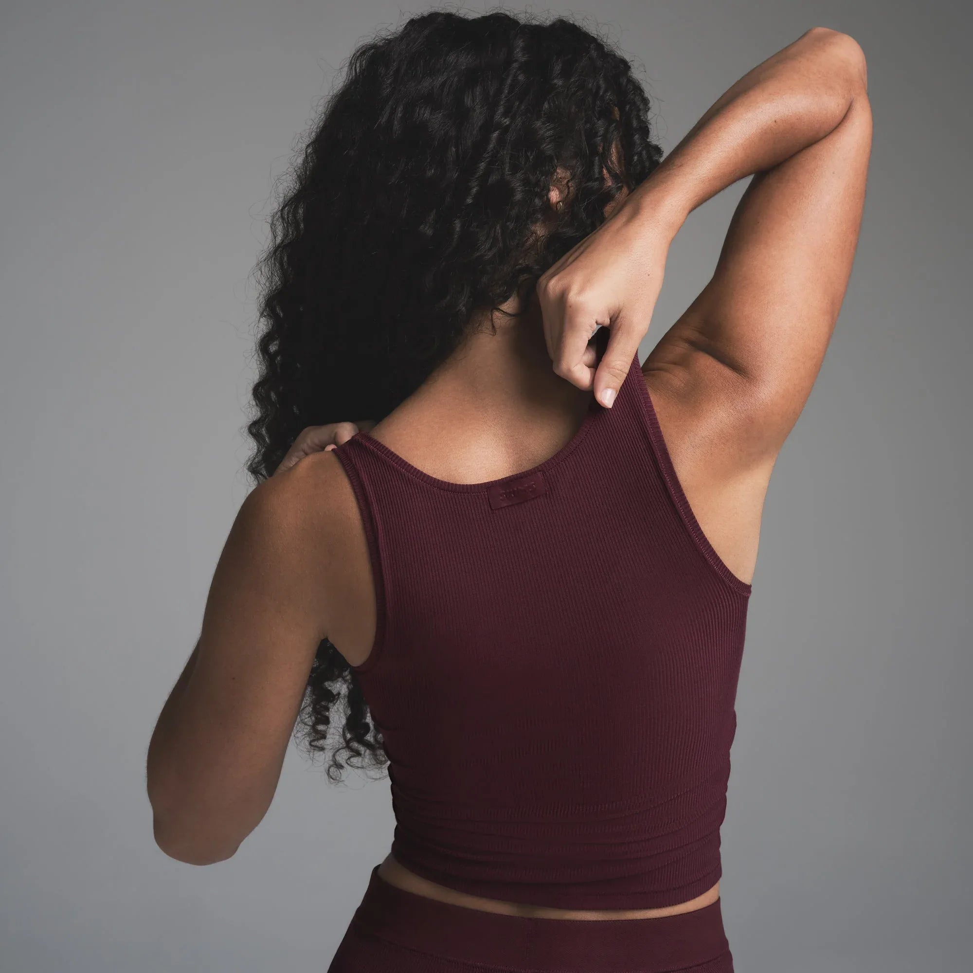 SKIMS SOFT LOUNGE TANK | BORDEAUX - TİŞÖRT - My Suti