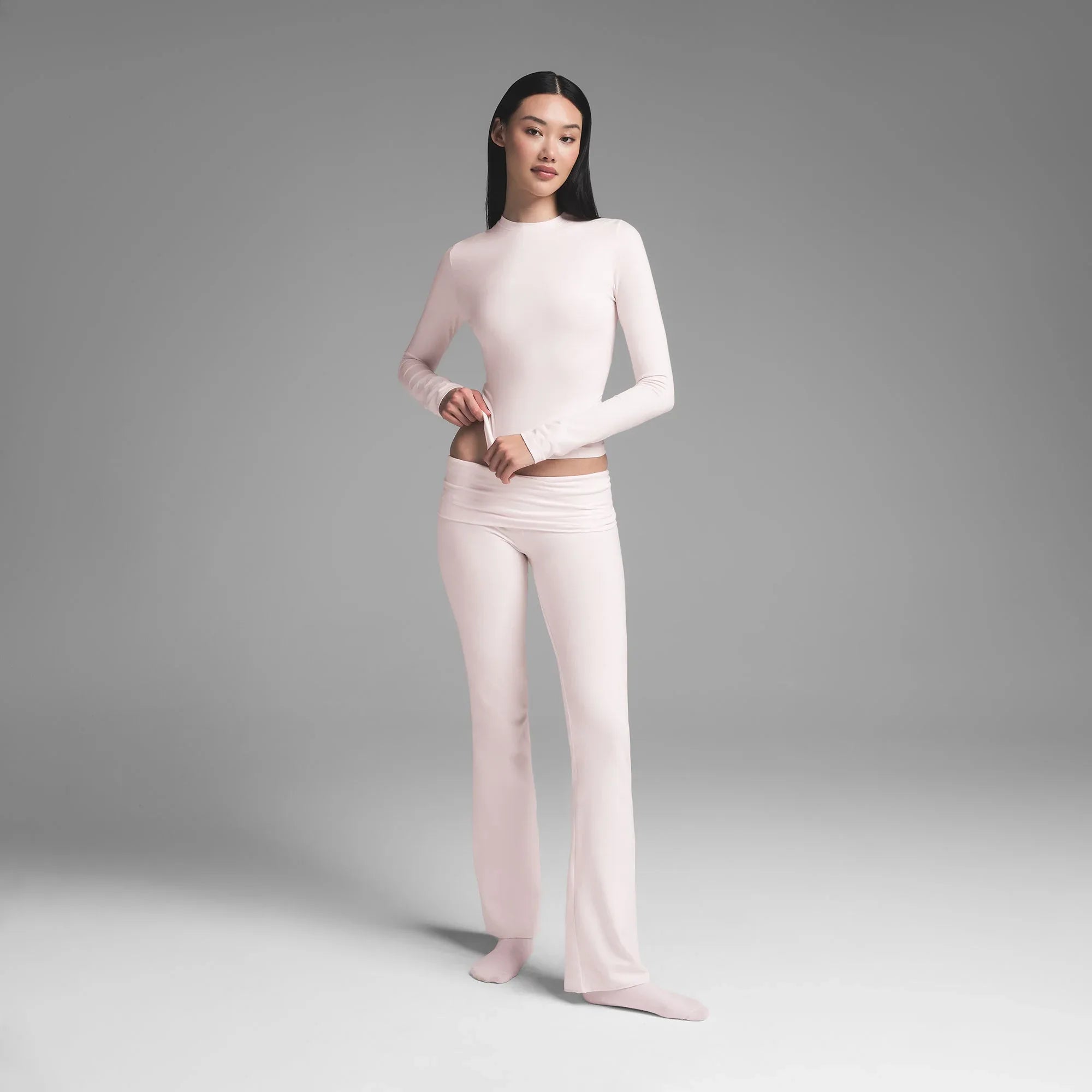 SKIMS COTTON JERSEY LONG SLEEVE T-SHIRT | BARELY PINK - TİŞÖRT - My Suti